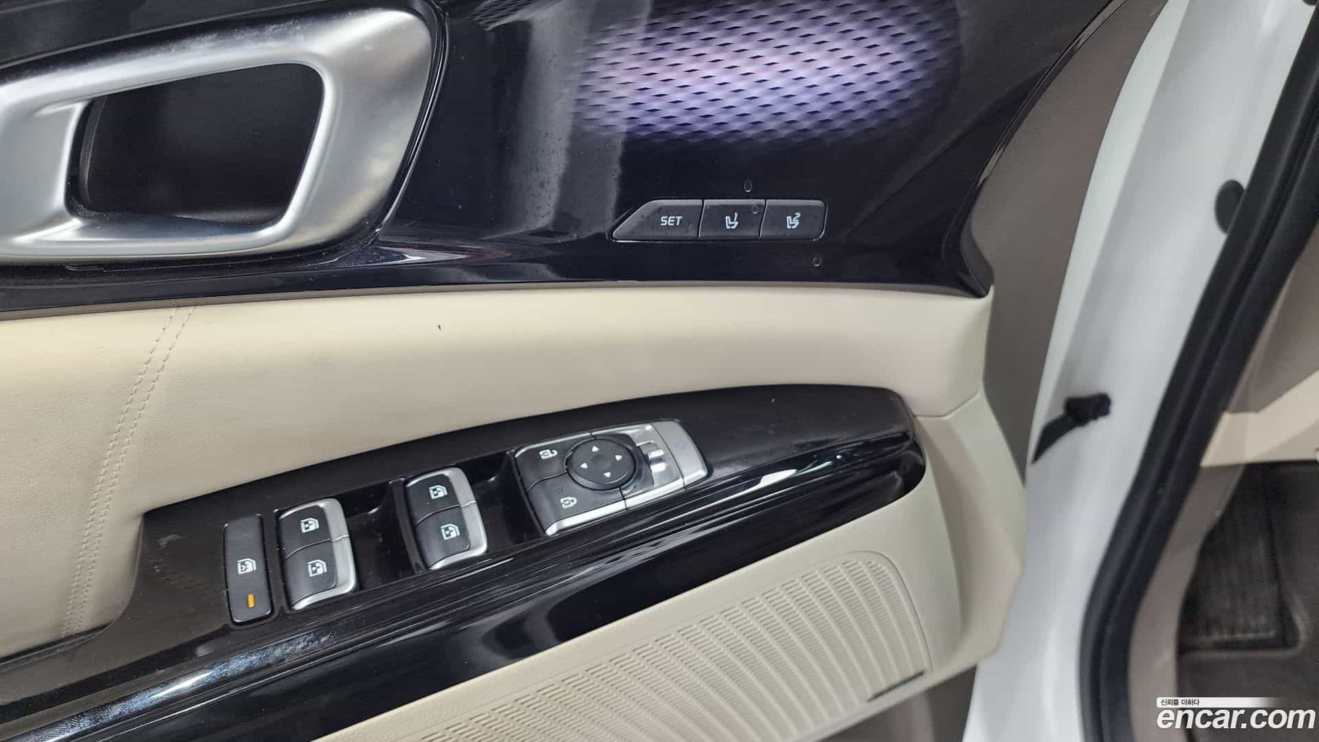 Canival Kia 2021.8-OPTION-018