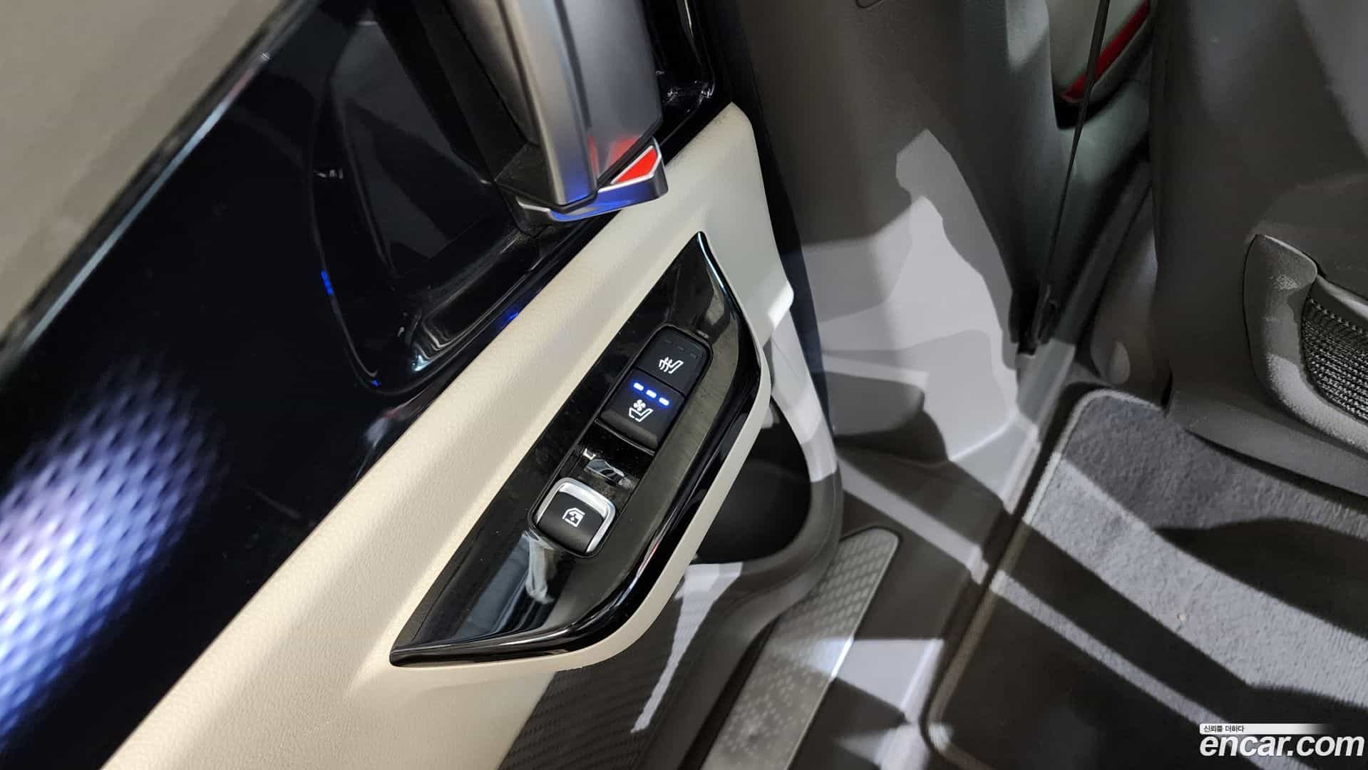 Canival Kia 2021.8-OPTION-023