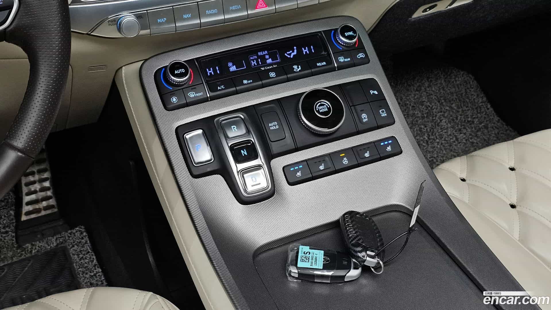 Palisade Hyundai 2022.1-INNER-009