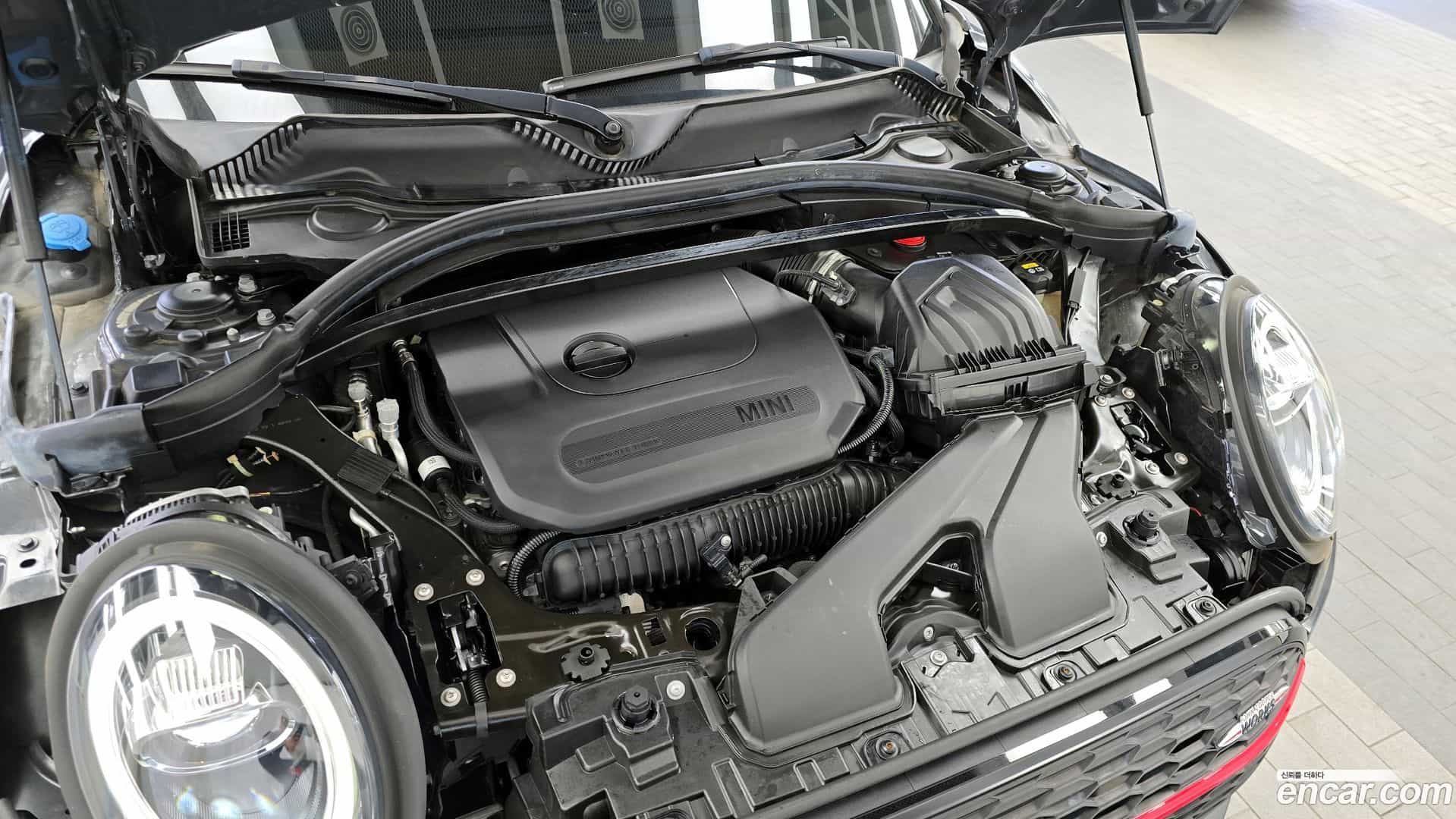 Clubman Mini 2020.10-INNER-006