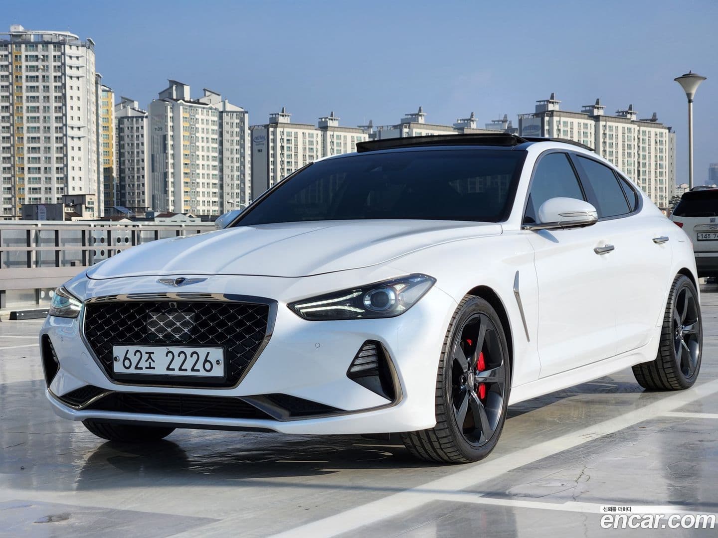 Main__Slider__Photo:G70 Genesis 2019.2-0