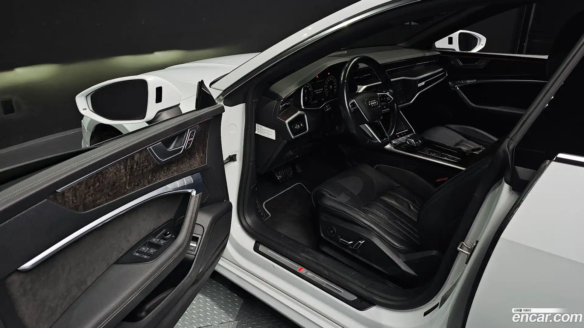 A7 Audi 2021.2-OPTION-015