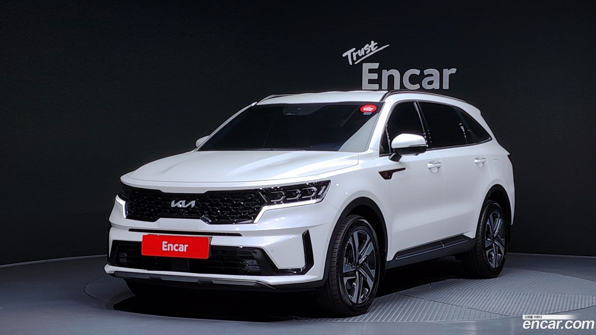 Main__Slider__Photo:Sorento Kia 2021.11-0