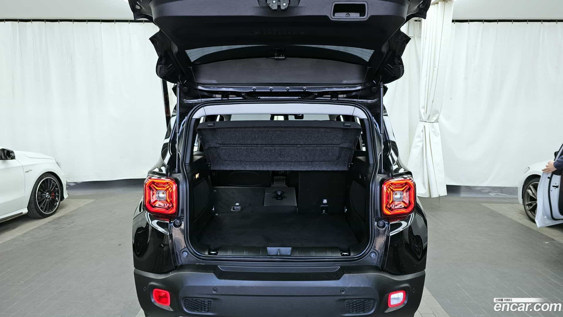 Renegade Jeep 2019.11-OPTION-024