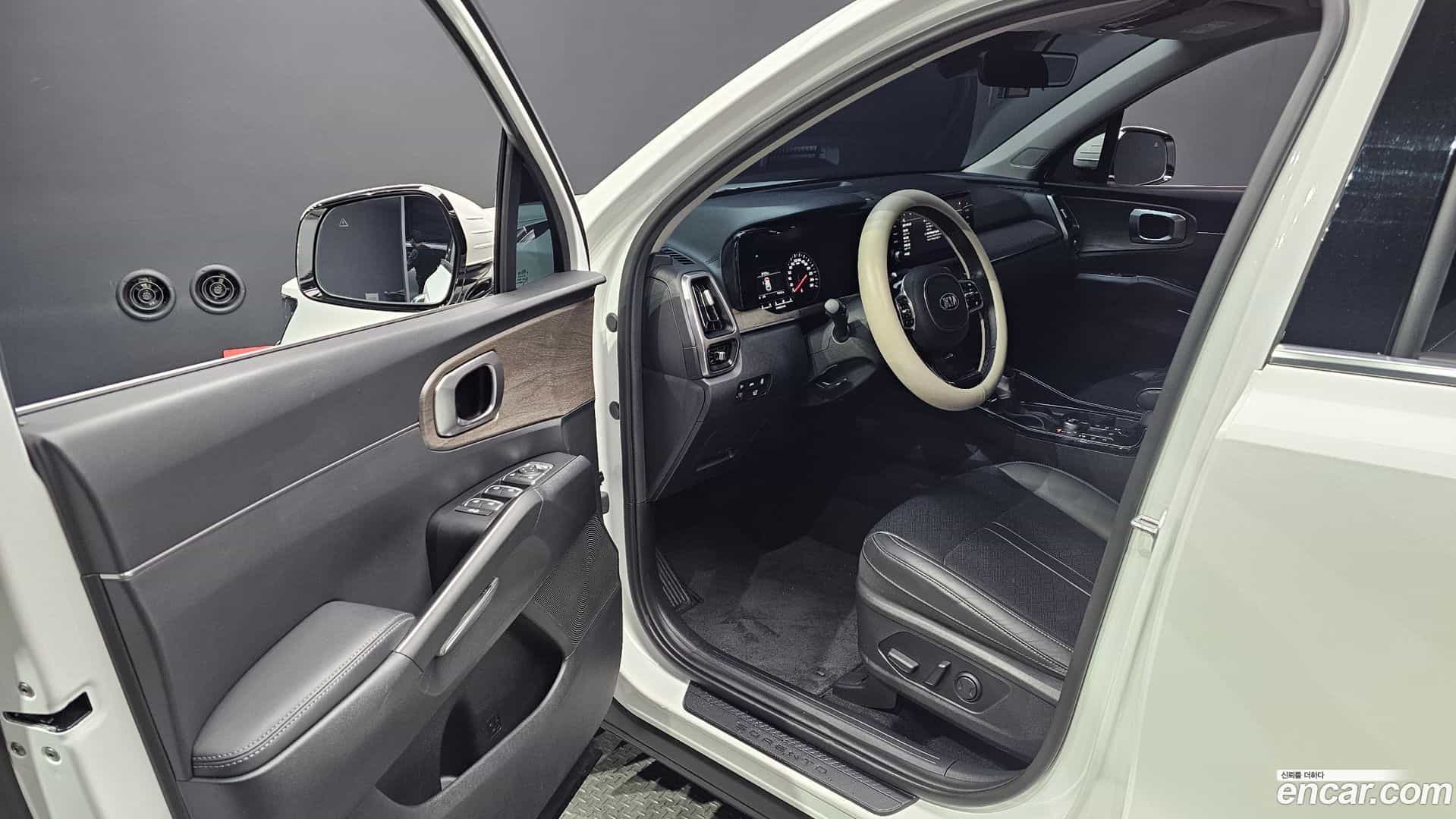 Sorento Kia 2021.5-INNER-010