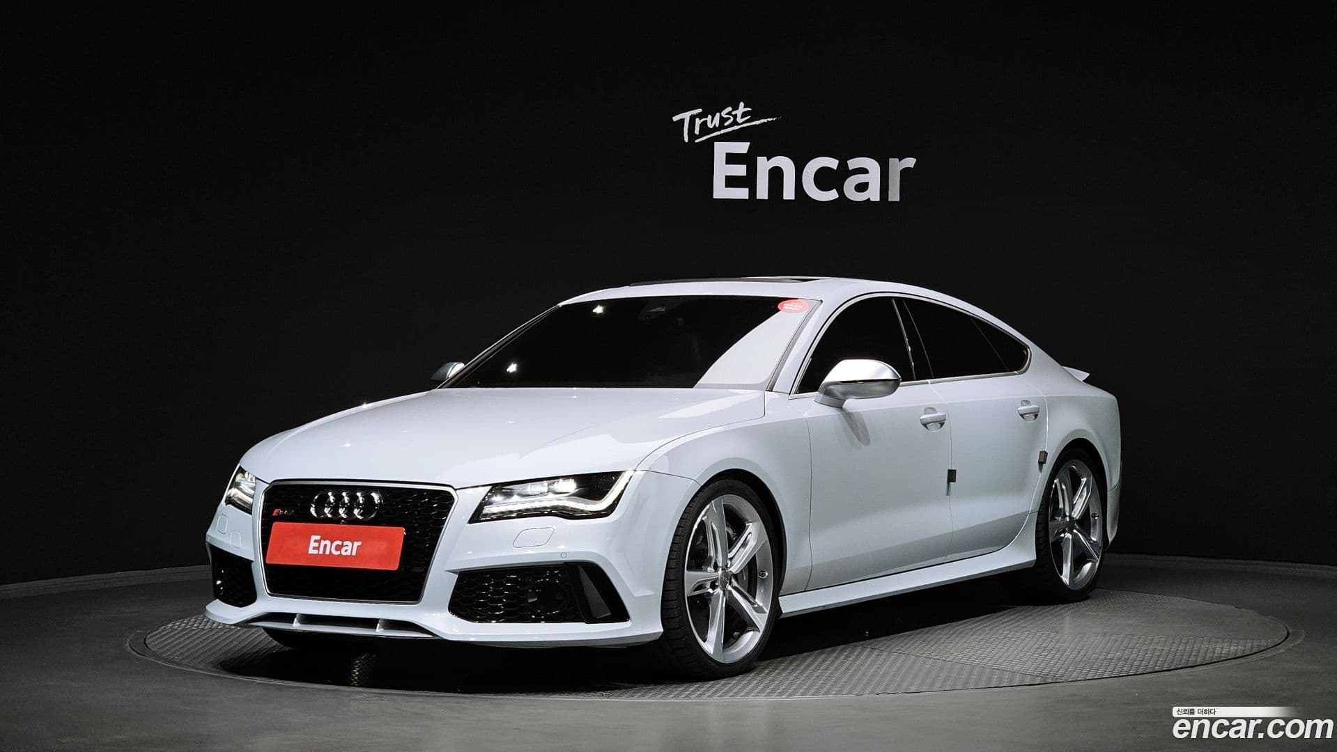 Main__Slider__Photo:RS7 Audi 2014.10-0