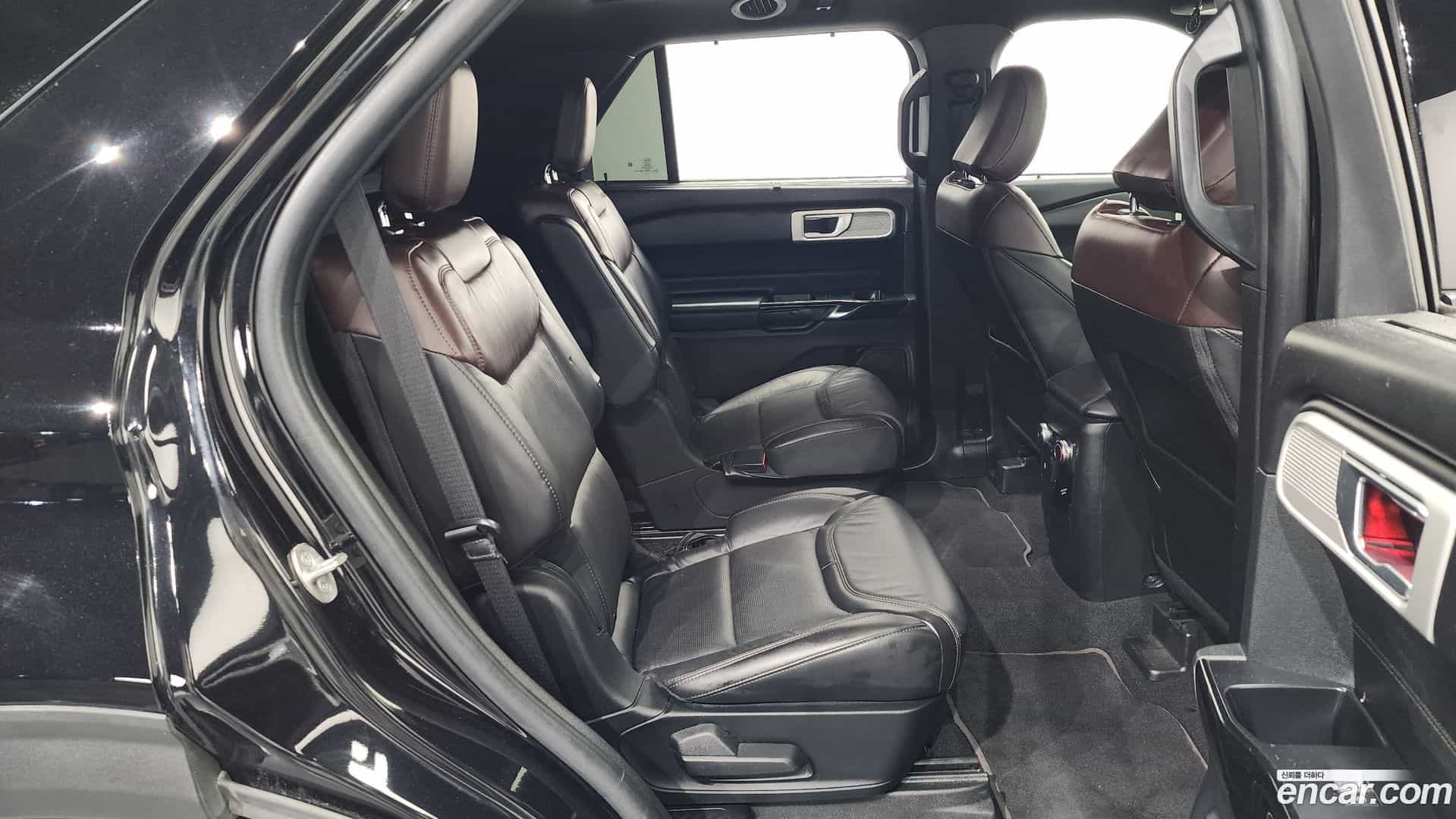 Explorer Ford 2022.10-OPTION-016