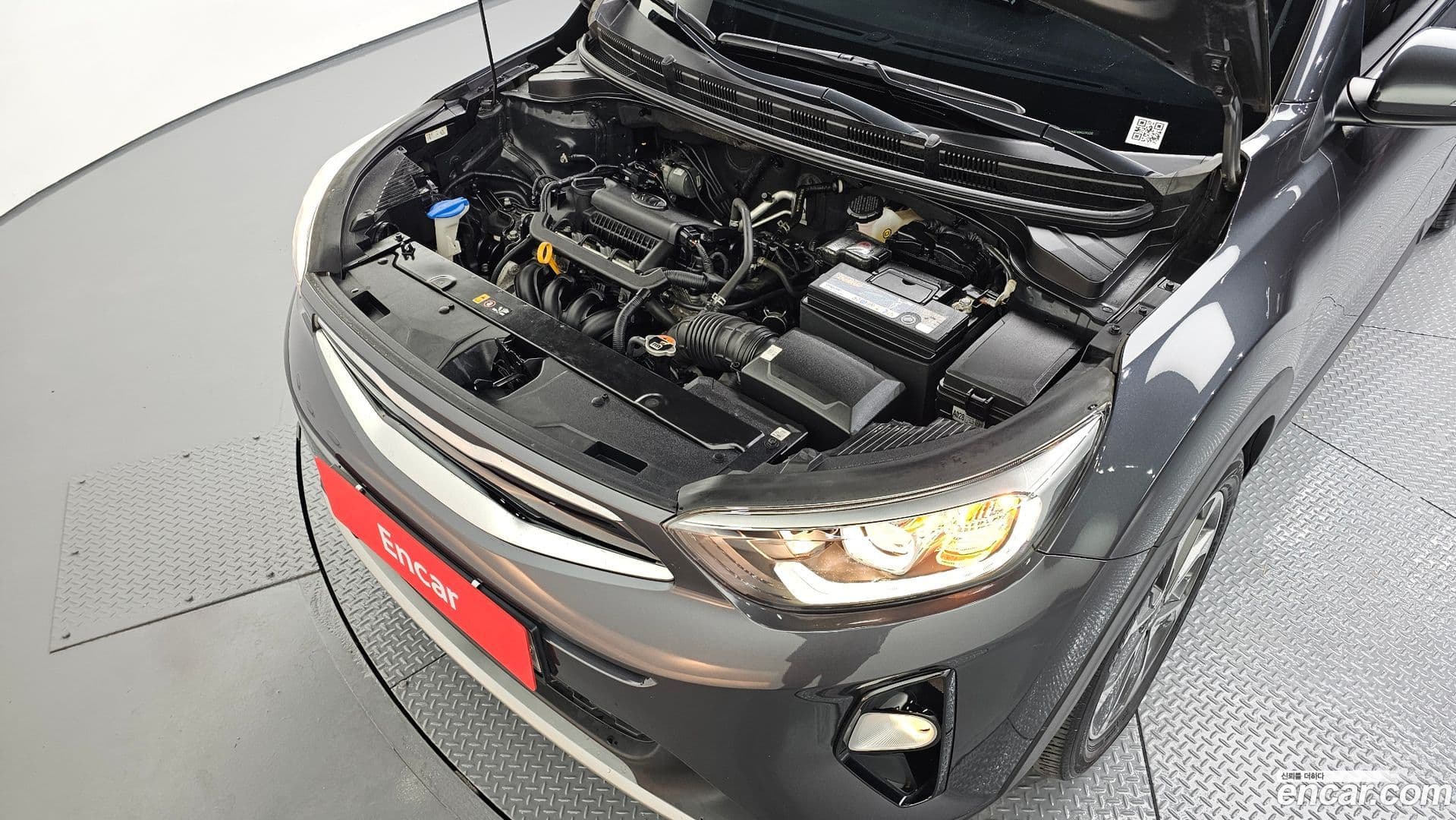 Main__Slider__Photo:Stonic Kia 2019.0-5