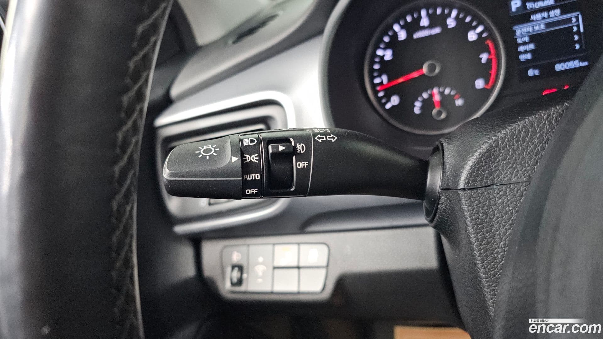 Main__Slider__Photo:Stonic Kia 2019.0-15