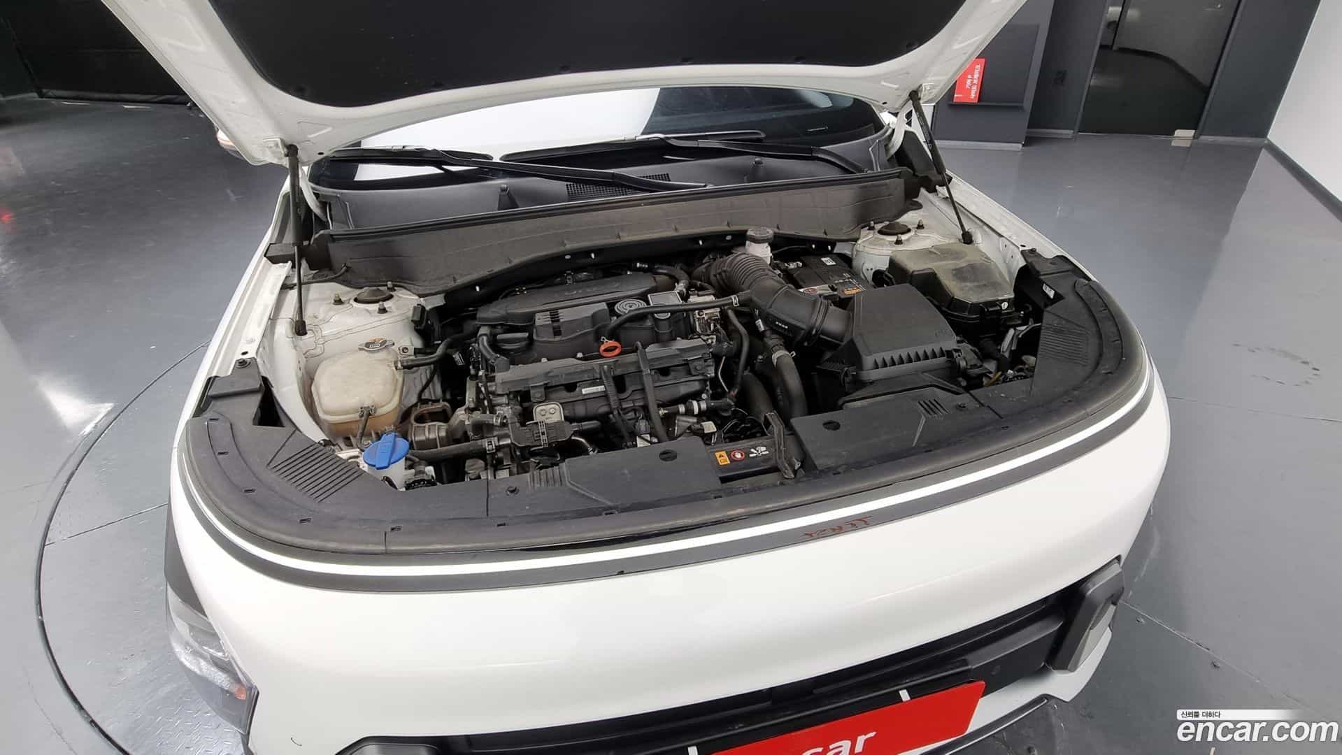 Kona Hyundai 2023.1-INNER-006