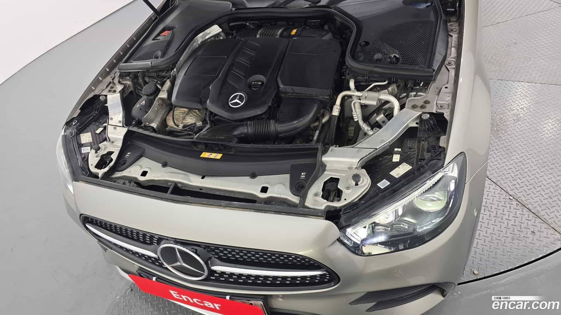 E-Class Mercedes-Benz 2020.10-INNER-006
