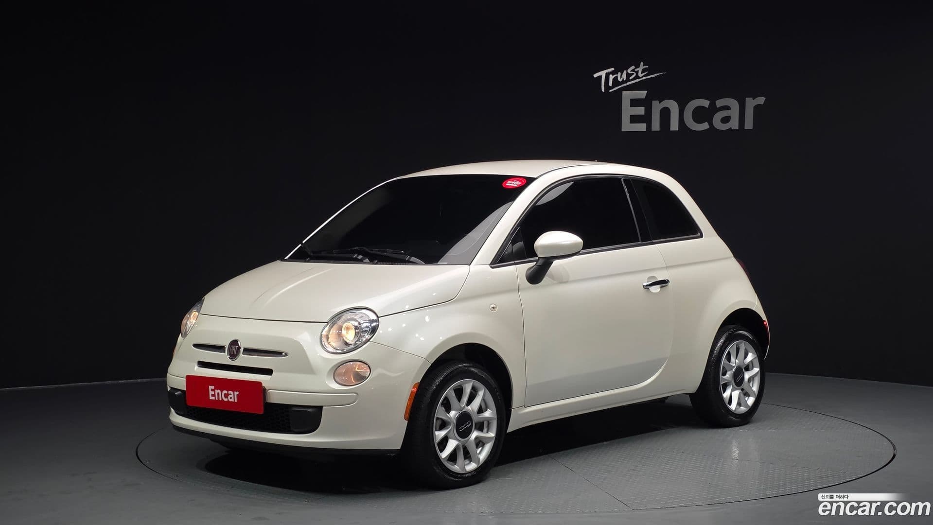 Main__Slider__Photo:500 Fiat 2017.5-0