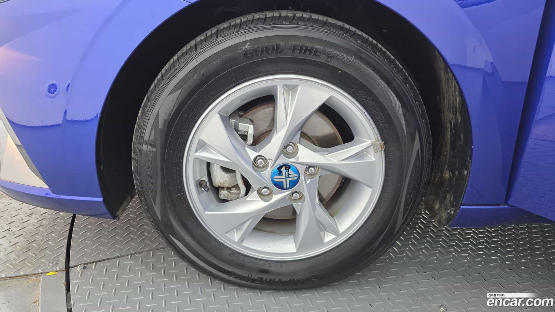 AVANTE Hyundai 2021.0-OUTER-005