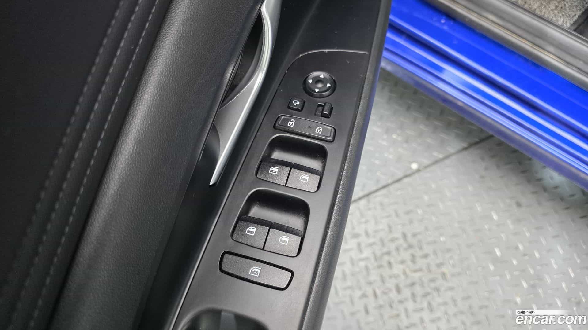 AVANTE Hyundai 2021.0-OPTION-018
