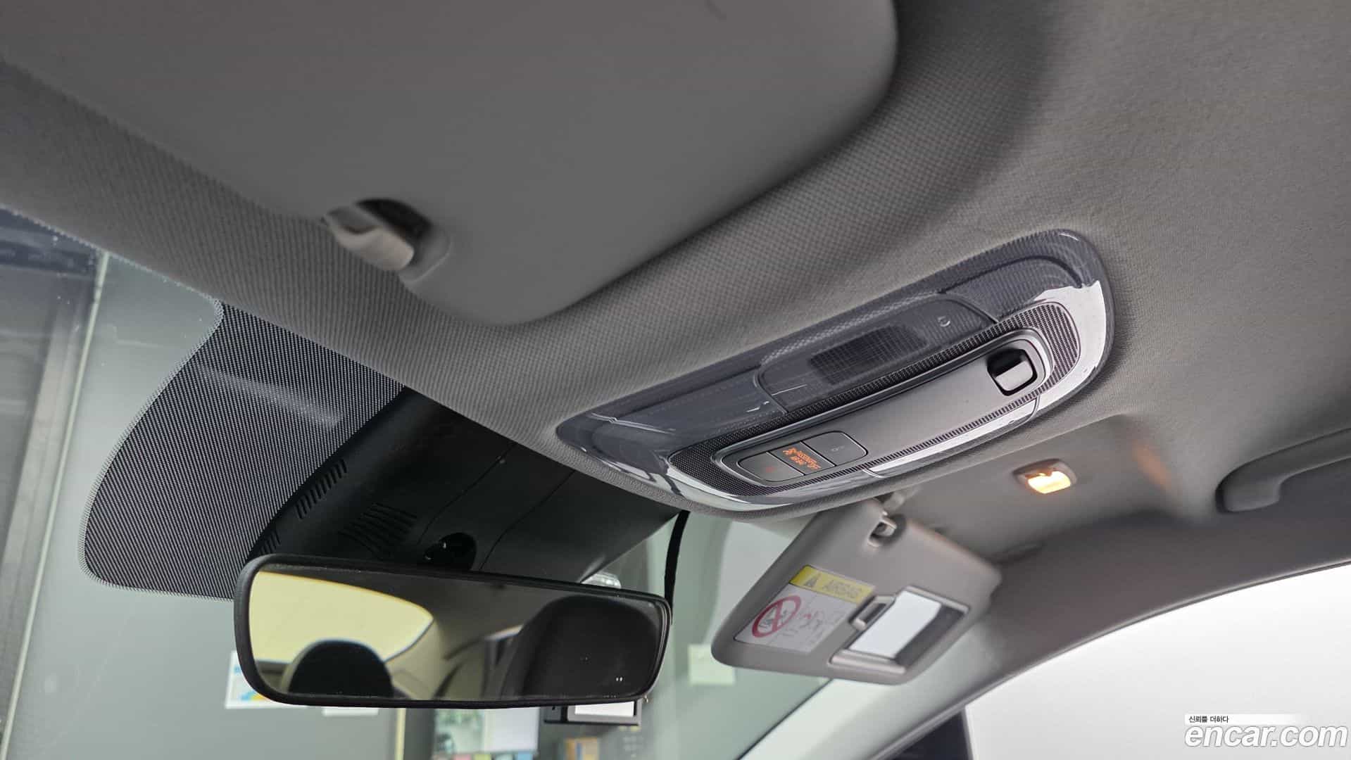 AVANTE Hyundai 2021.0-OPTION-023