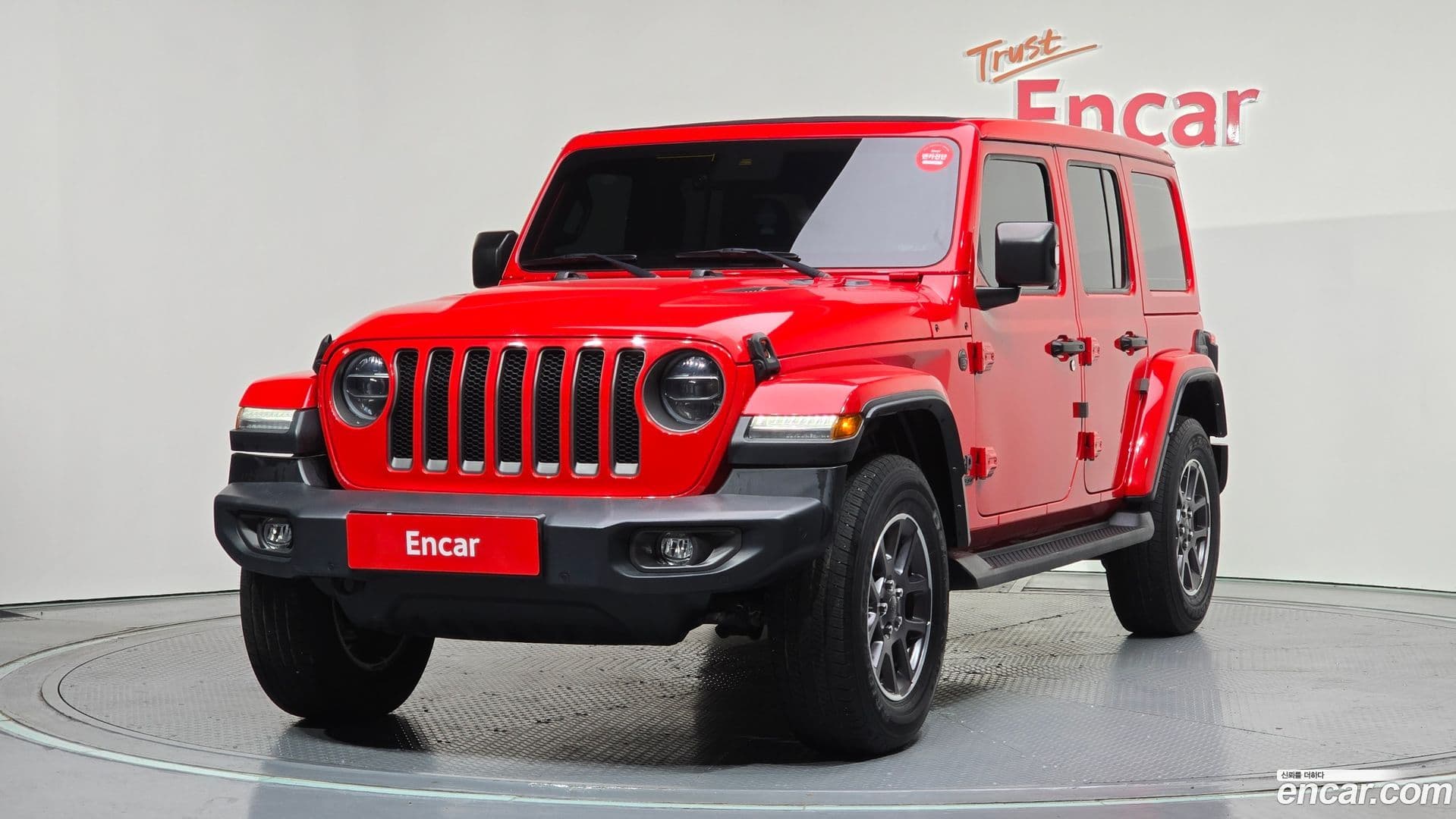 Main__Slider__Photo:Wrangler Jeep 2021.6-0