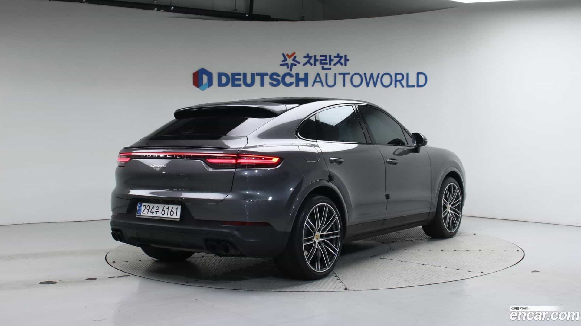Cayenne Porsche 2021.0-OUTER-002