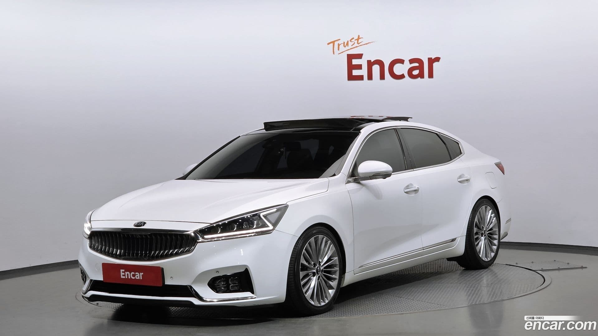 Main__Slider__Photo:K7 Kia 2017.8-0