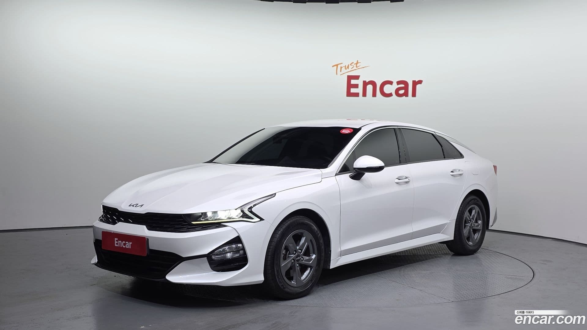 Main__Slider__Photo:K5 Kia 2023.2-0