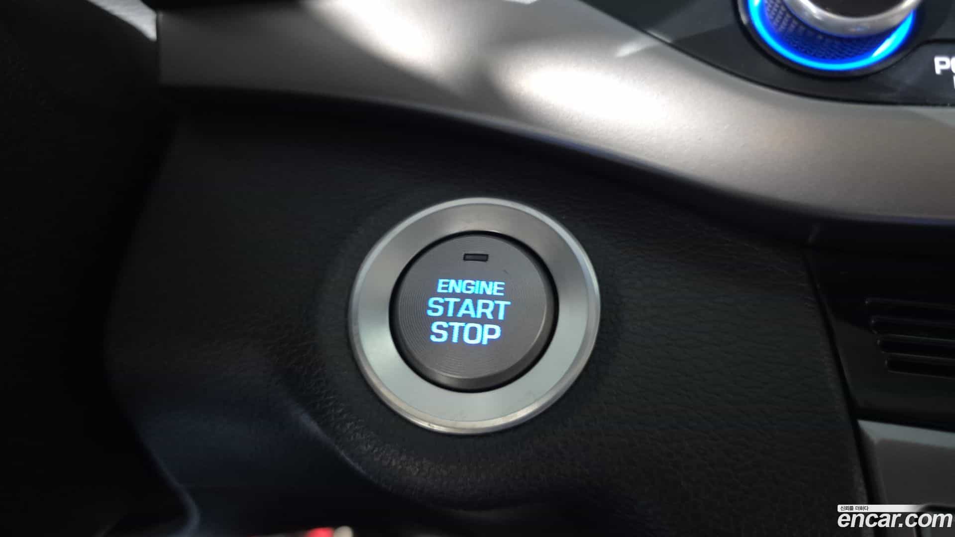 AVANTE Hyundai 2016.2-OPTION-018