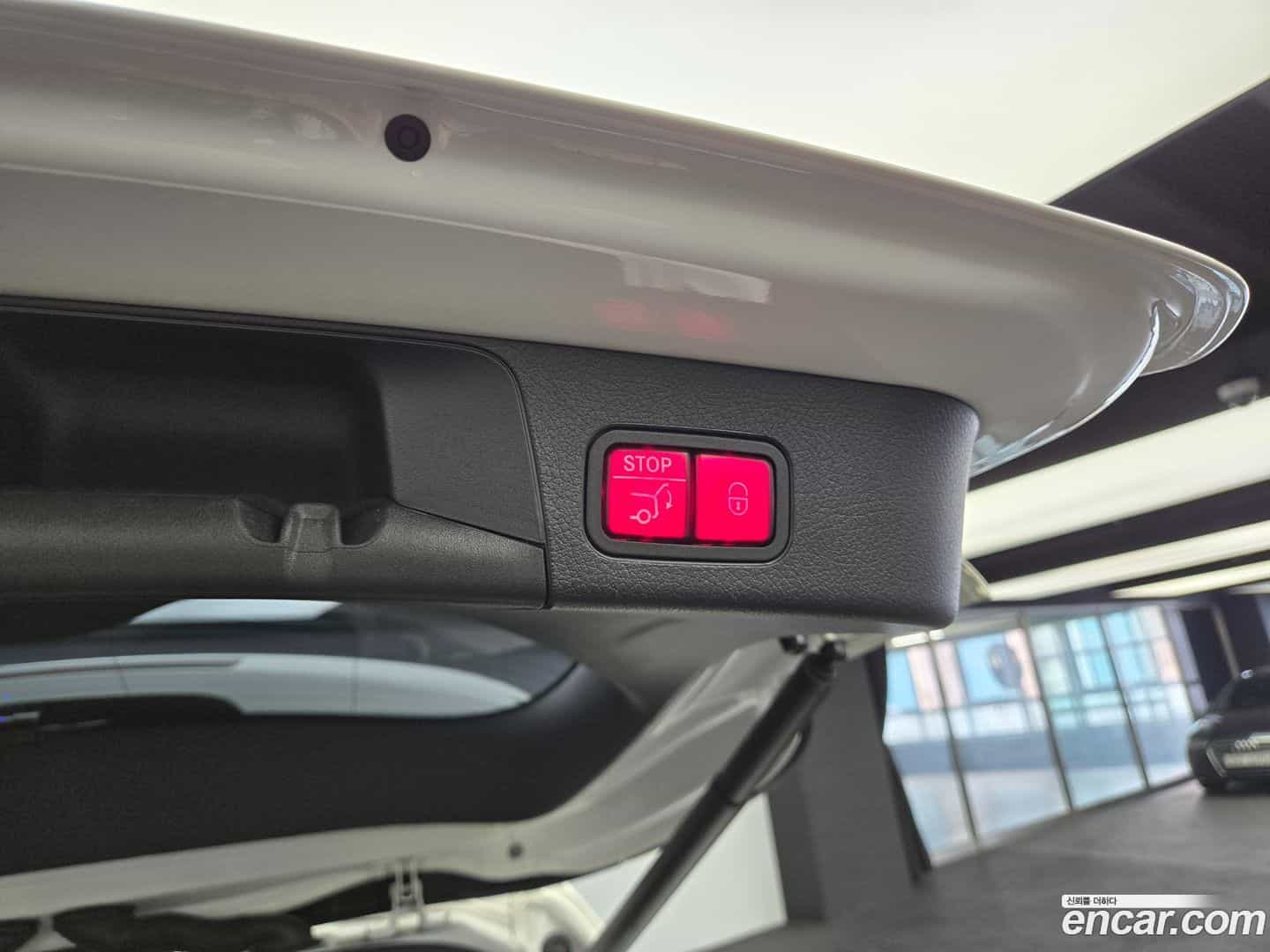 GLB-Class Mercedes-Benz 2025.4-OPTION-018