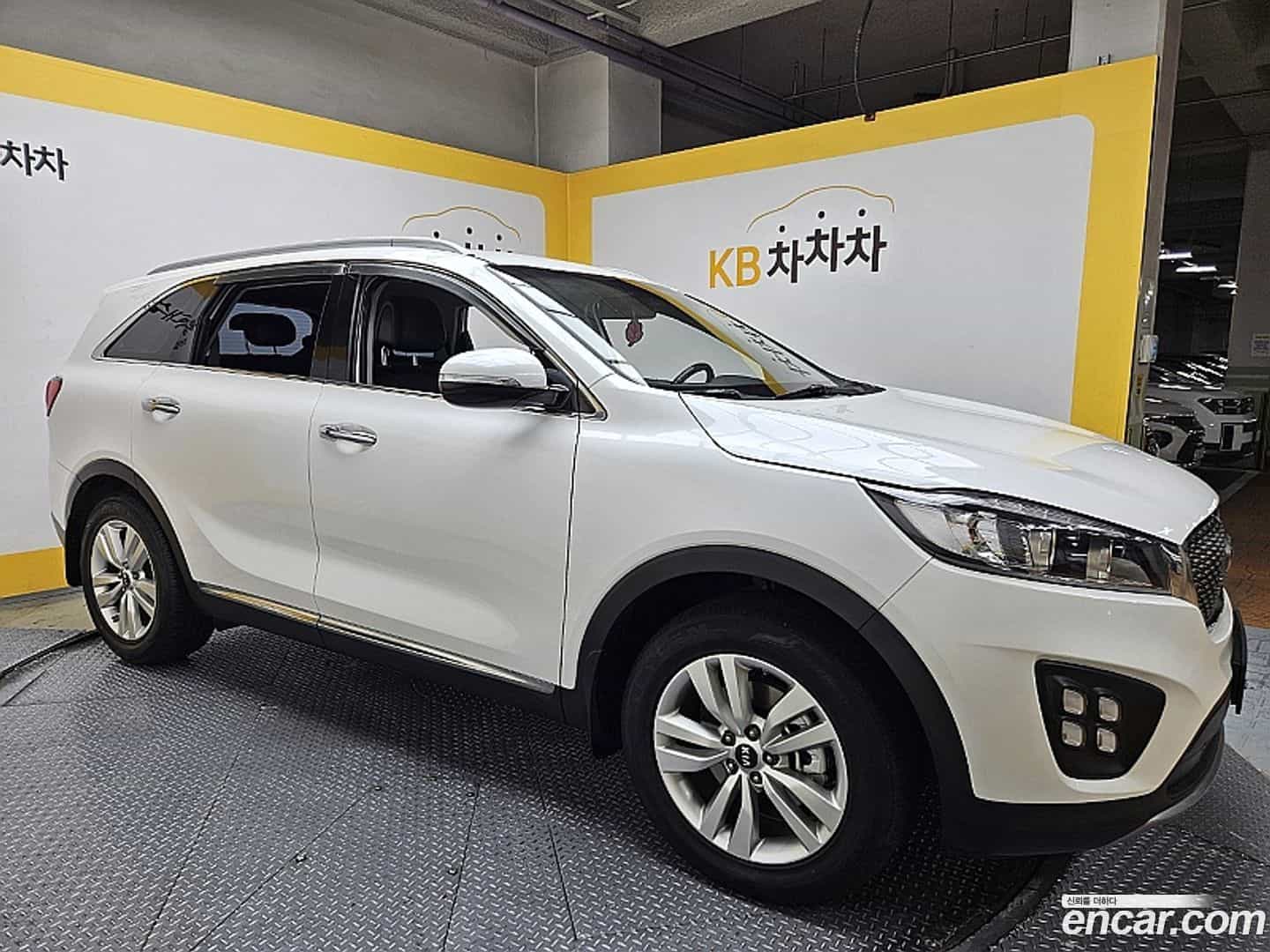 Sorento Kia 2016.3-OUTER-002