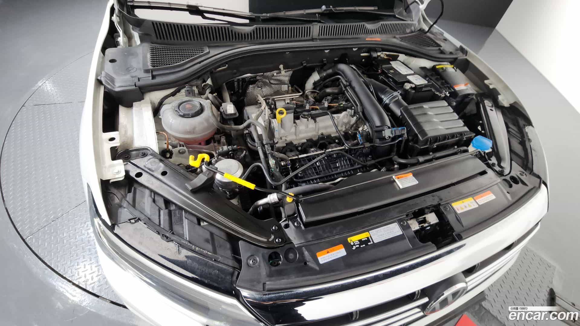 Jetta Volkswagen 2021.2-INNER-006