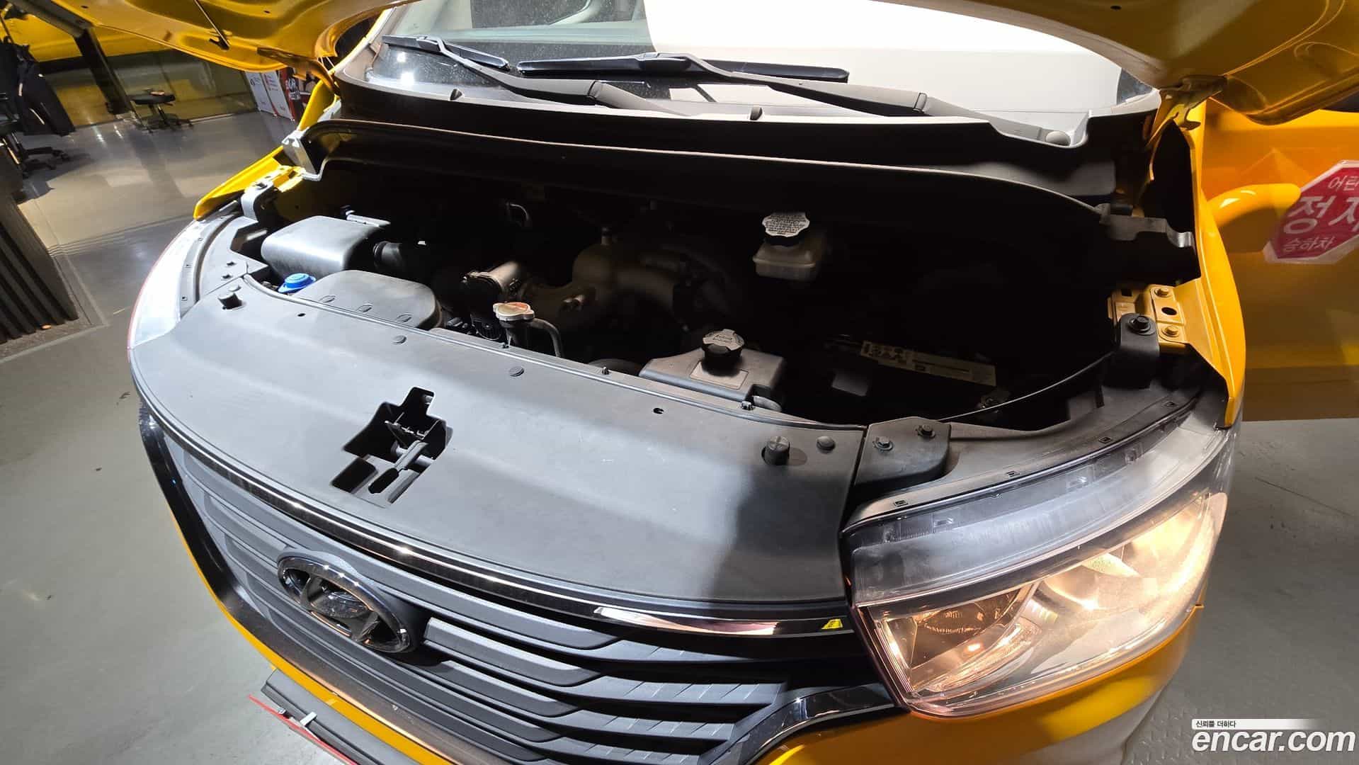 Starex Hyundai 2020.10-INNER-006