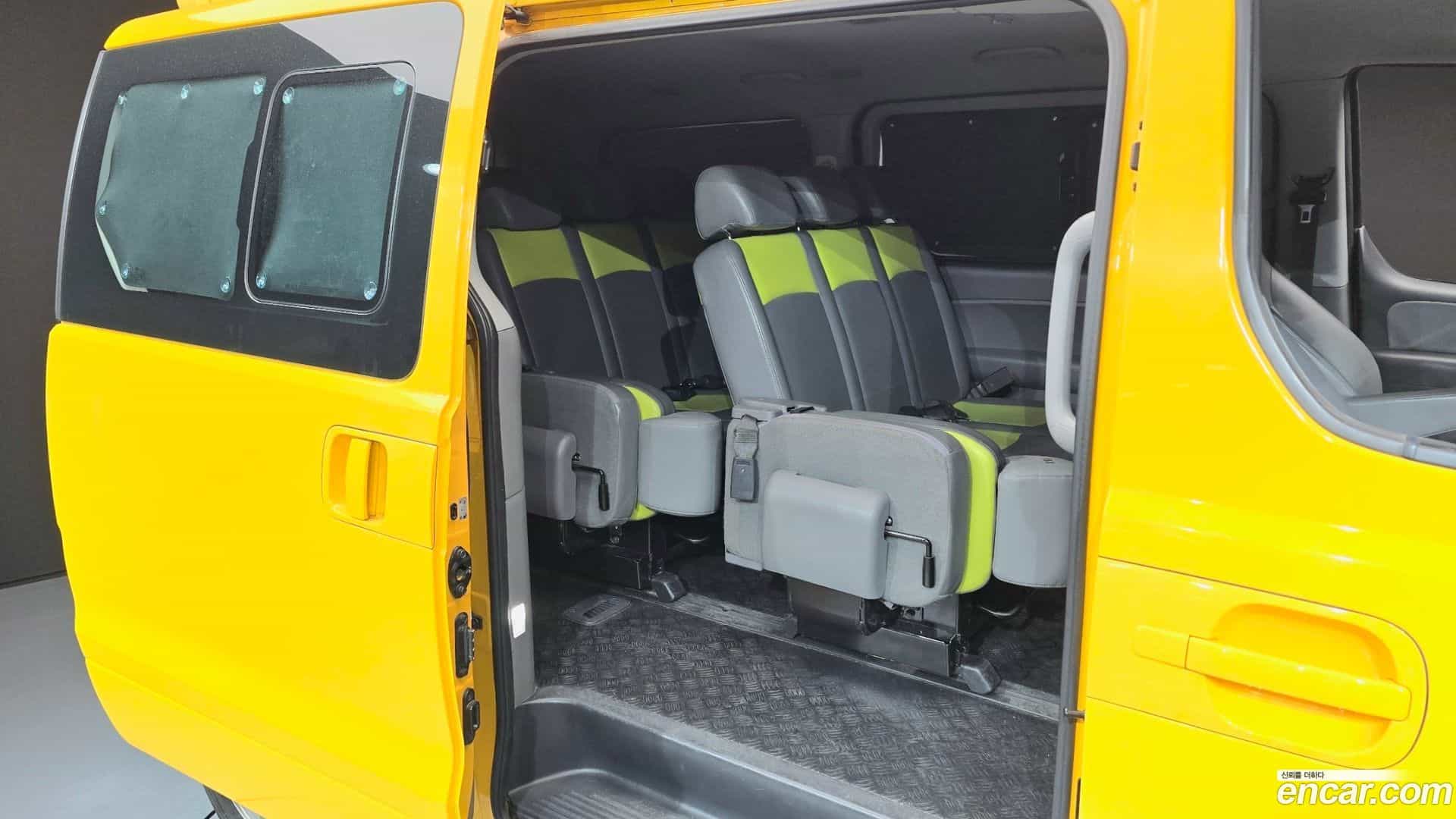Starex Hyundai 2020.10-OPTION-016