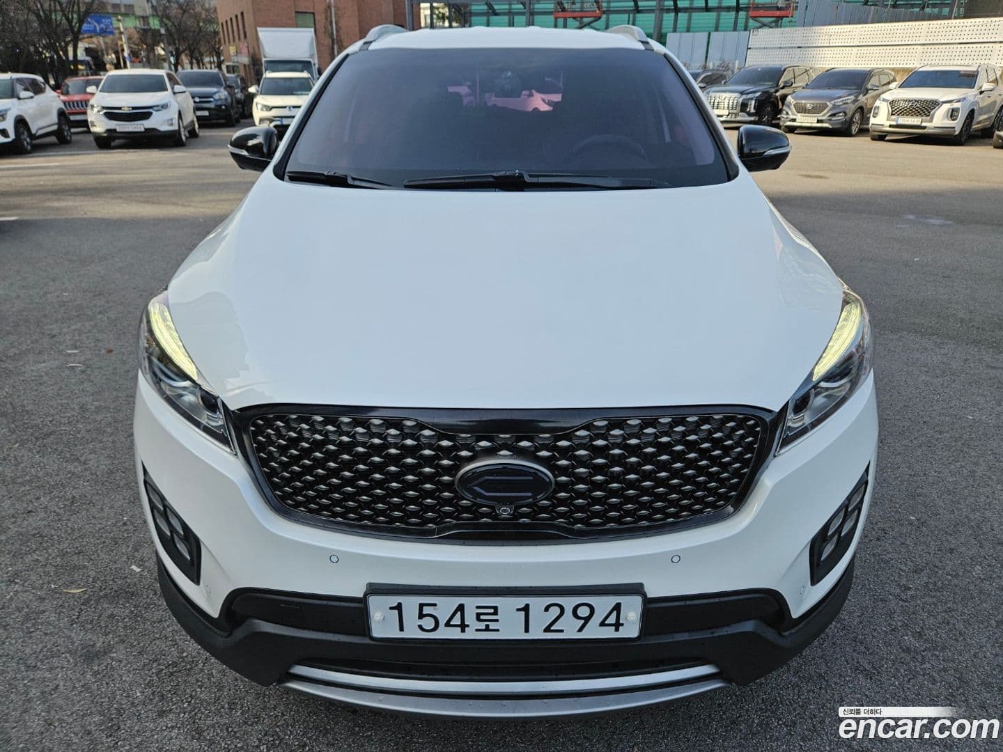 Main__Slider__Photo:Sorento Kia 2016.3-0