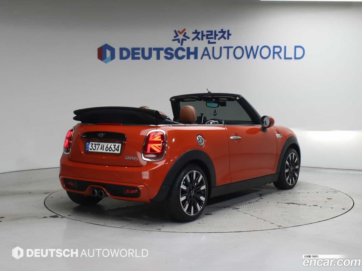 Cooper Convertible Mini 2018.8-OUTER-002