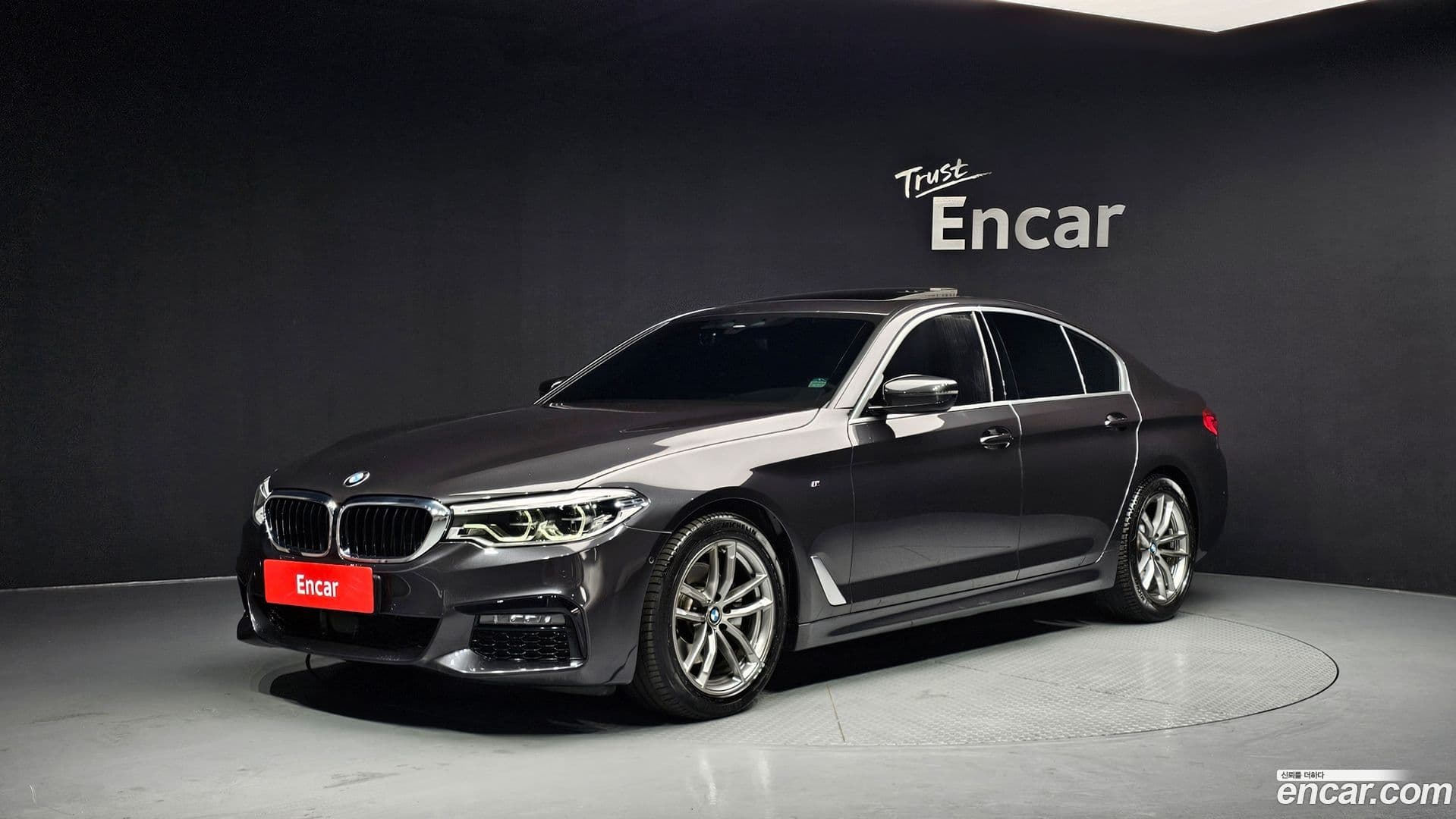 Main__Slider__Photo:5-Series BMW 2020.7-0