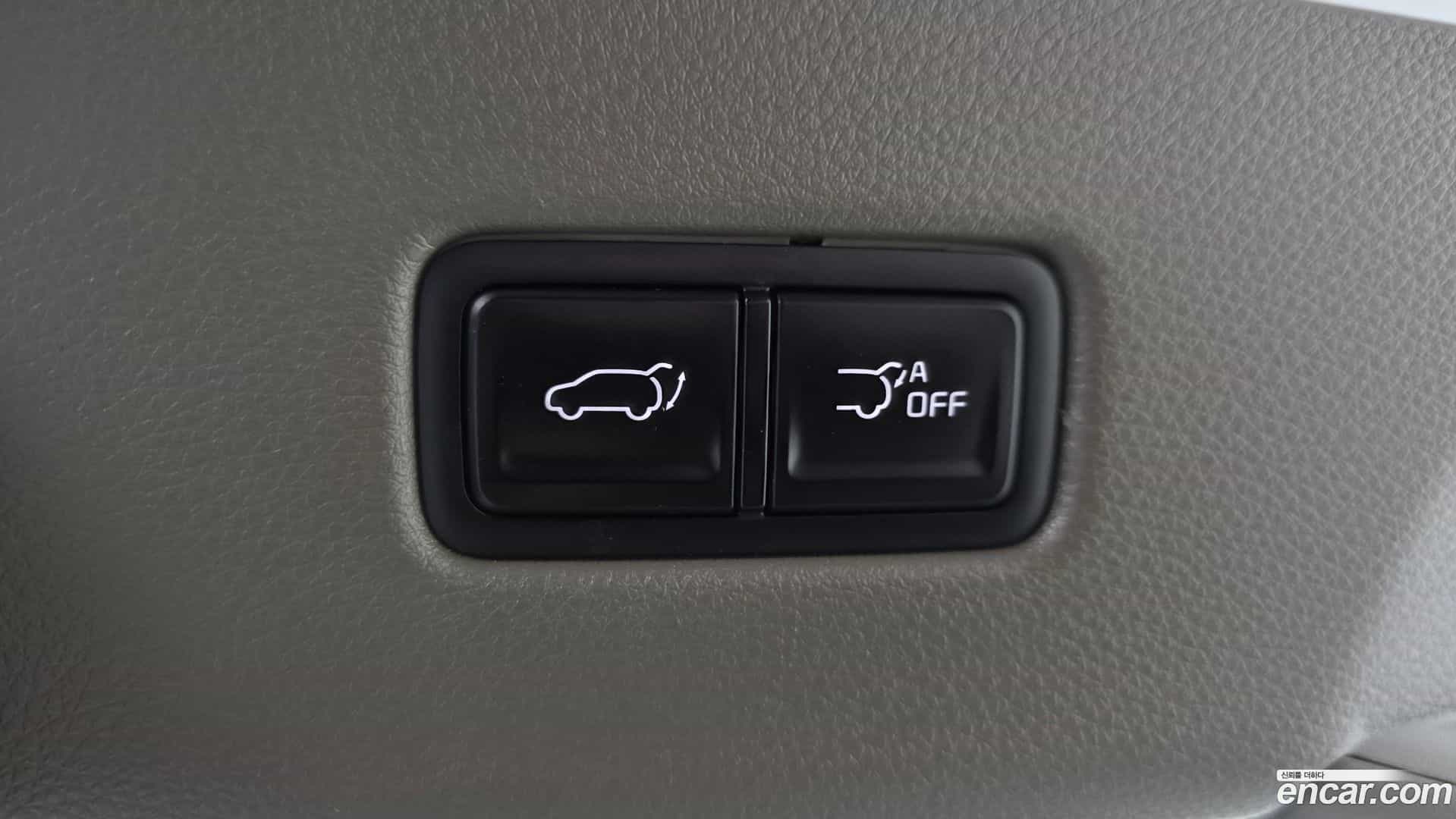 Canival Kia 2022.9-OPTION-022