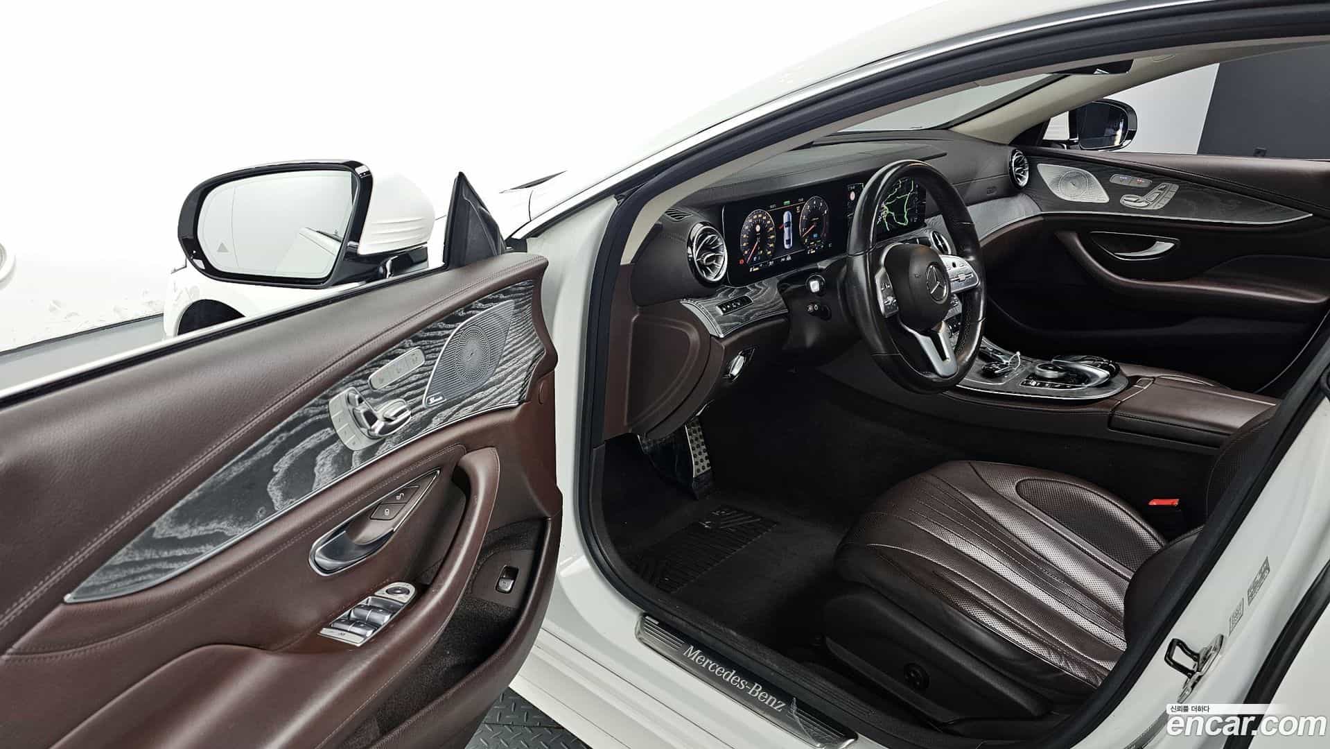 CLS-Class Mercedes-Benz 2020.3-OPTION-015