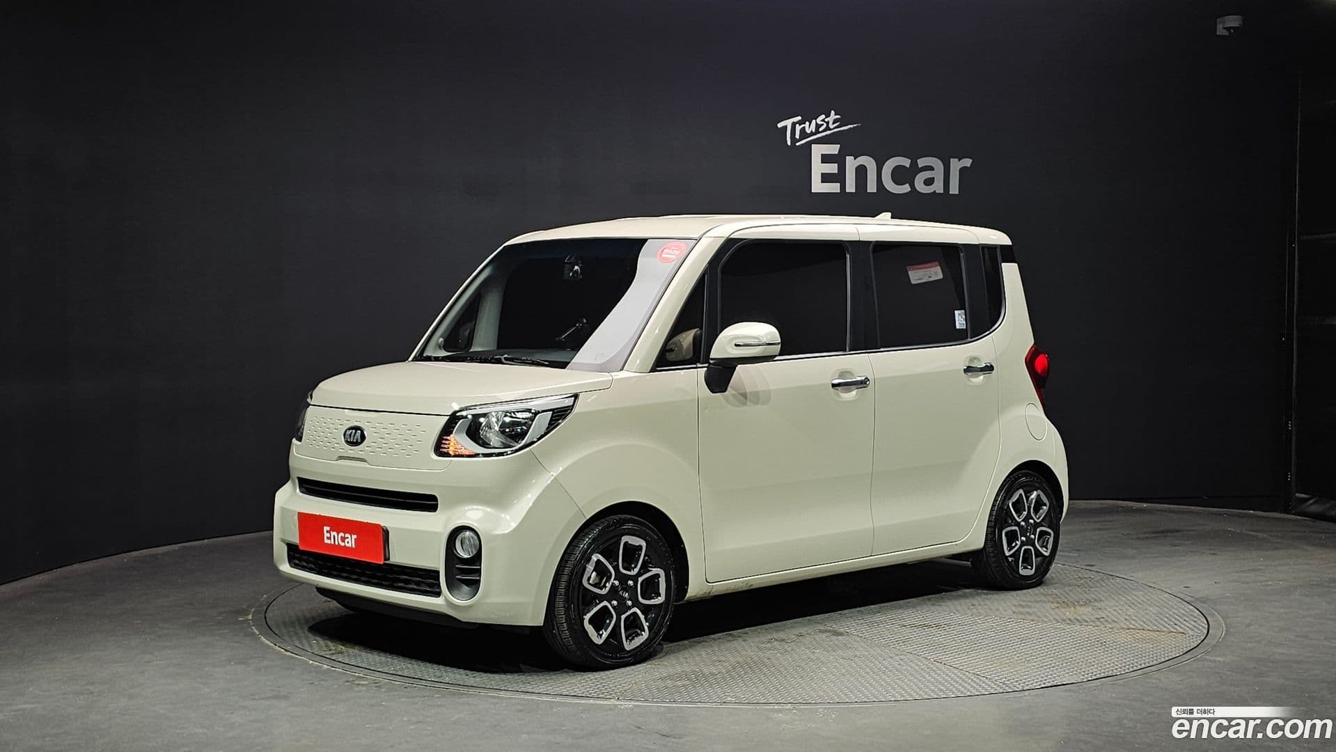 Main__Slider__Photo:RAY Kia 2020.6-0