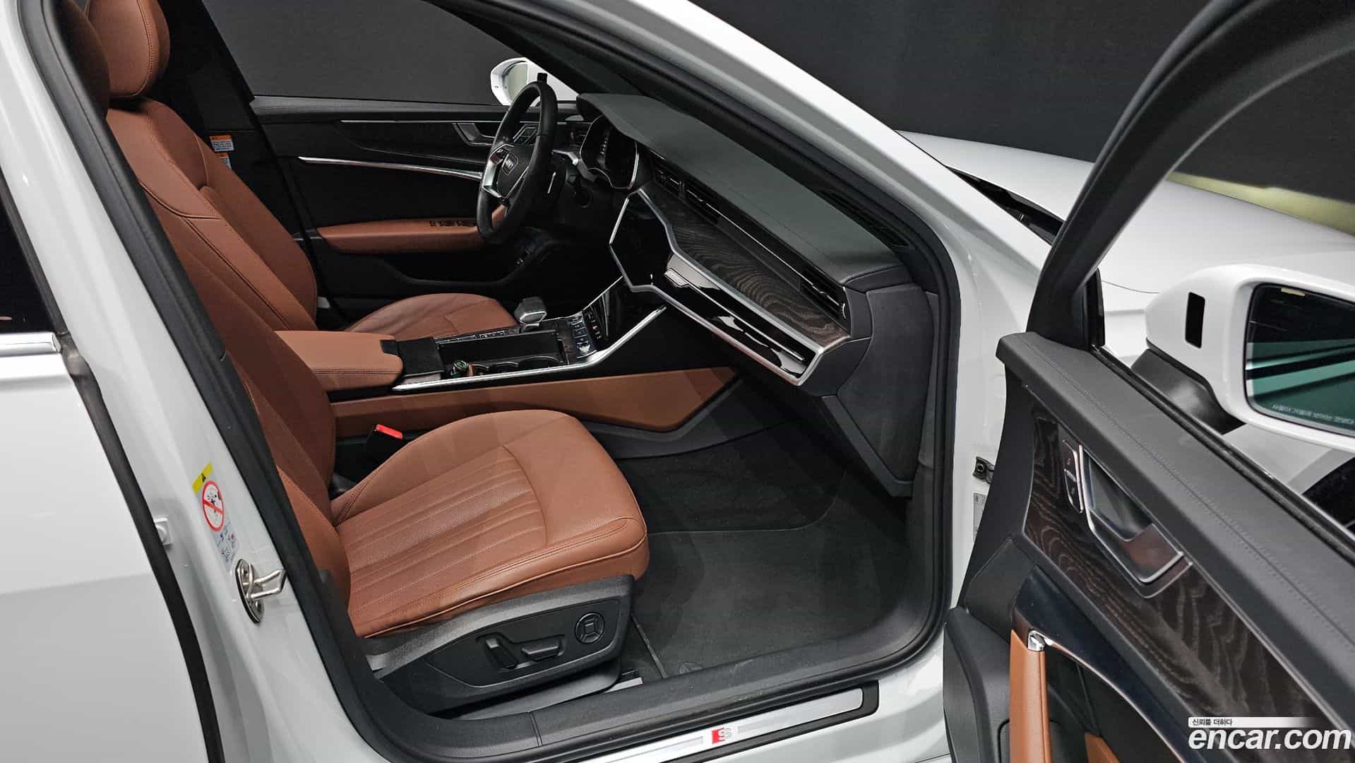 A6 Audi 2022.11-INNER-010