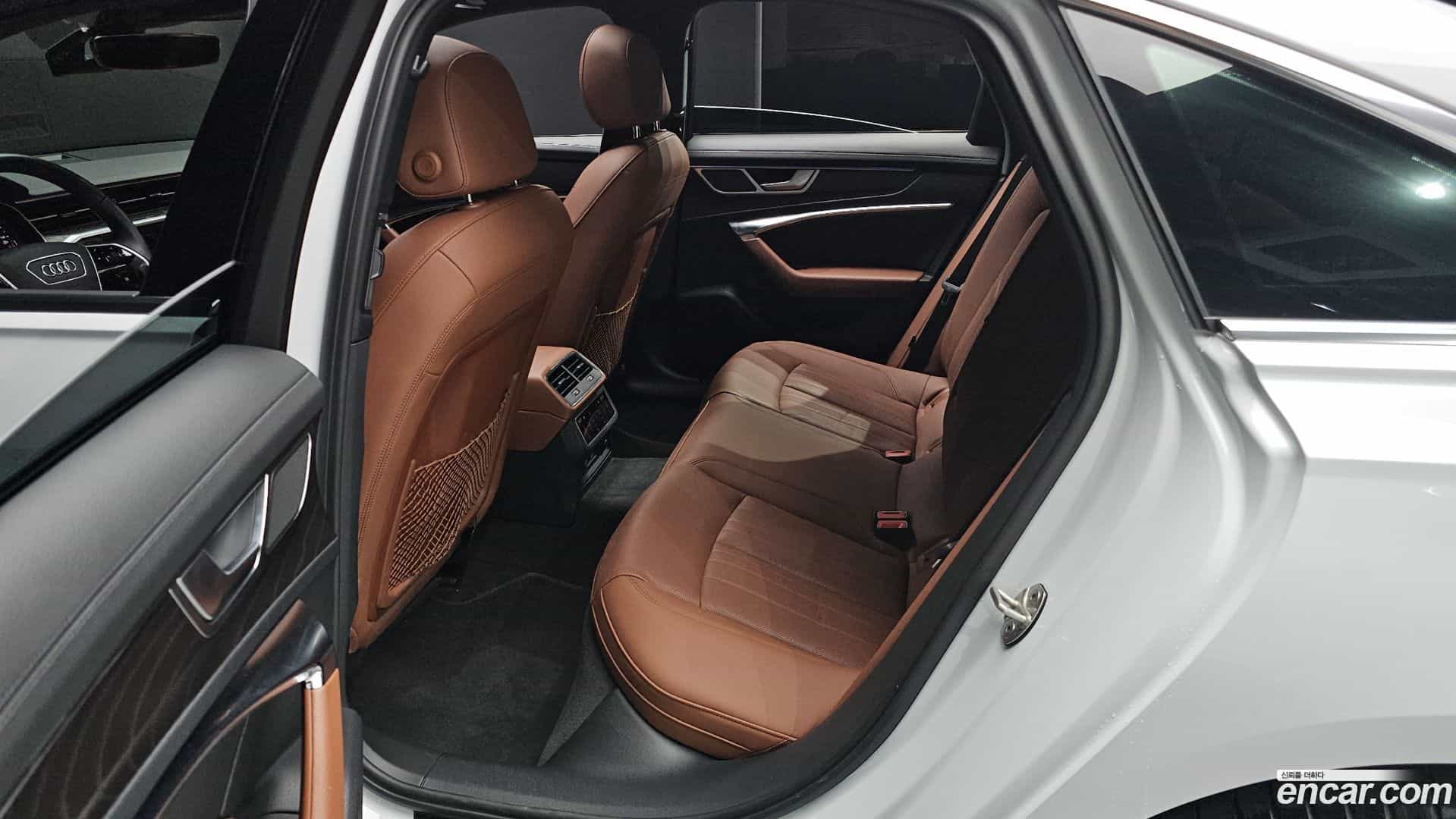 A6 Audi 2022.11-OPTION-016