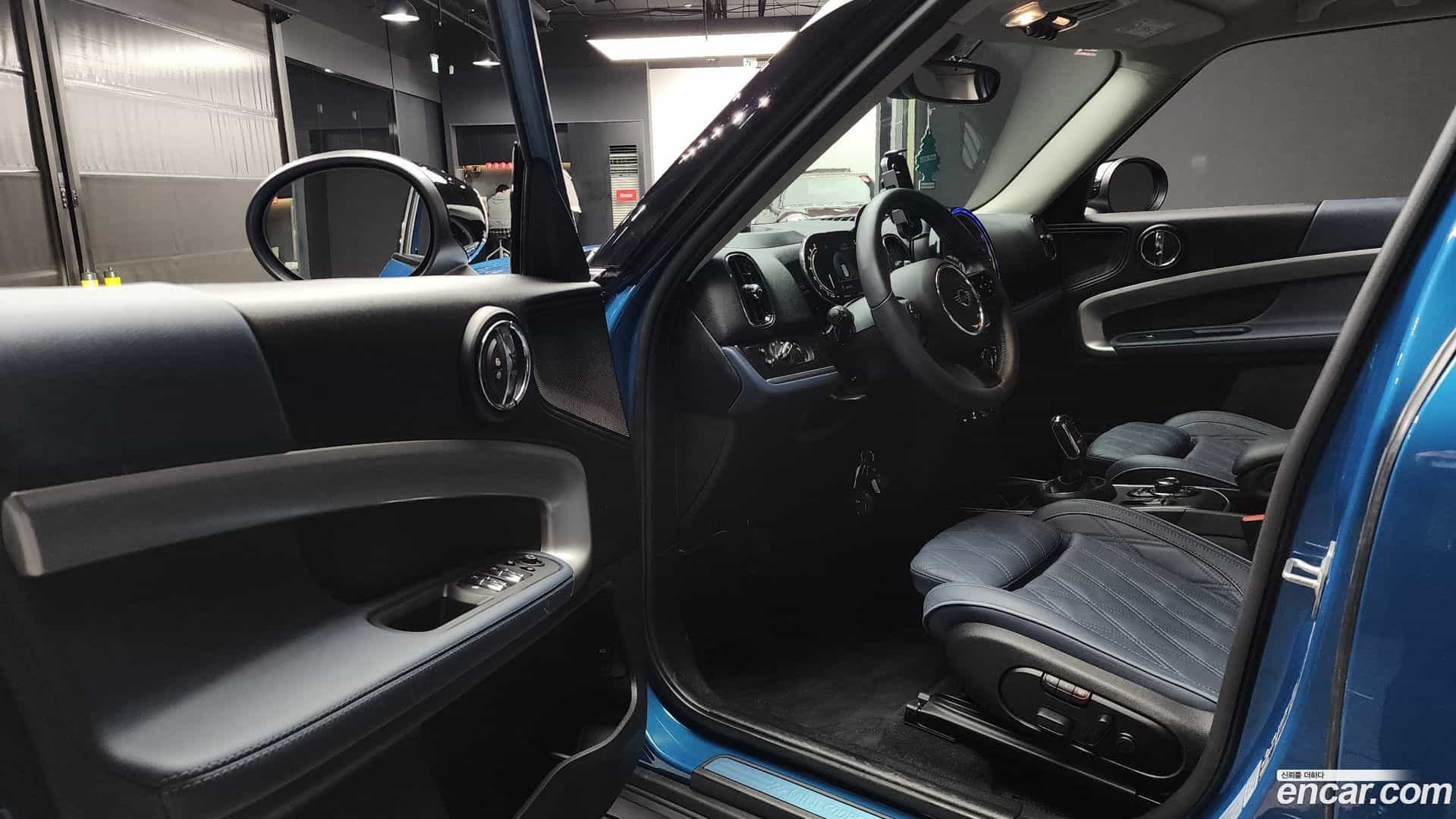 Countryman Mini 2023.8-INNER-010
