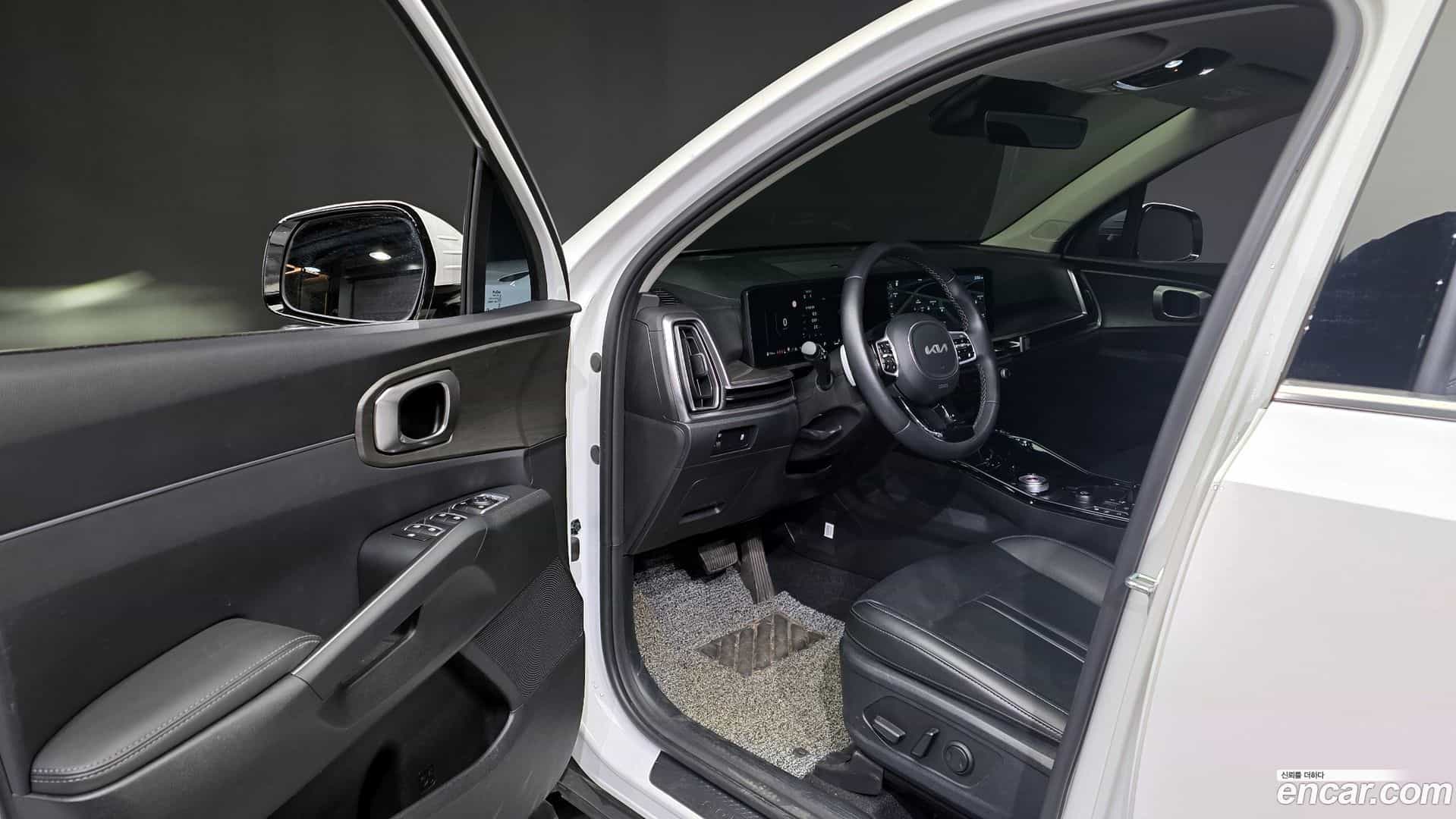 Sorento Kia 2023.9-INNER-010