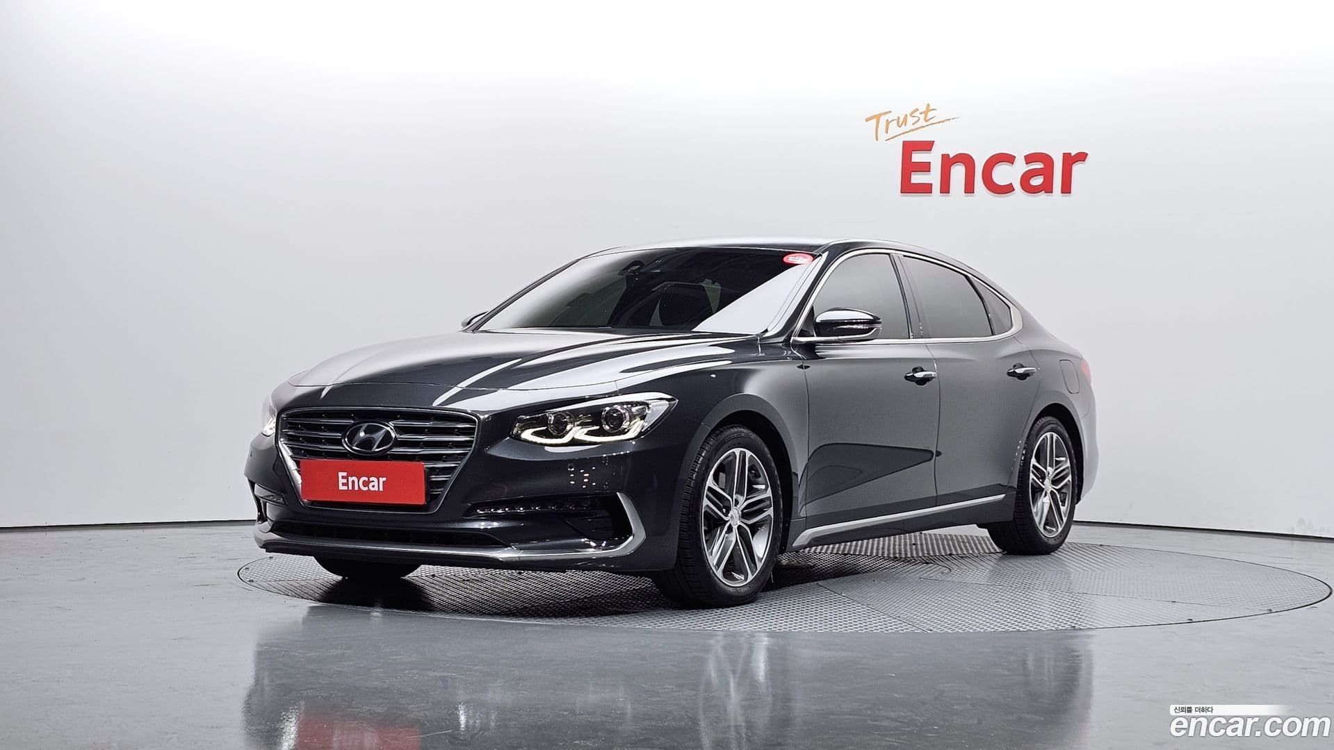 Main__Slider__Photo:Grandeur Hyundai 2017.3-0