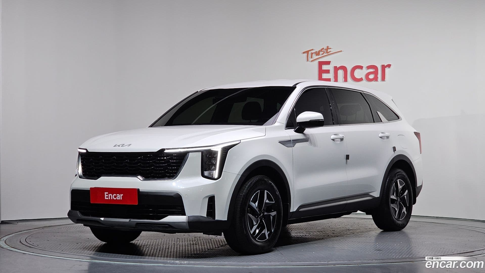 Main__Slider__Photo:Sorento Kia 2024.0-0