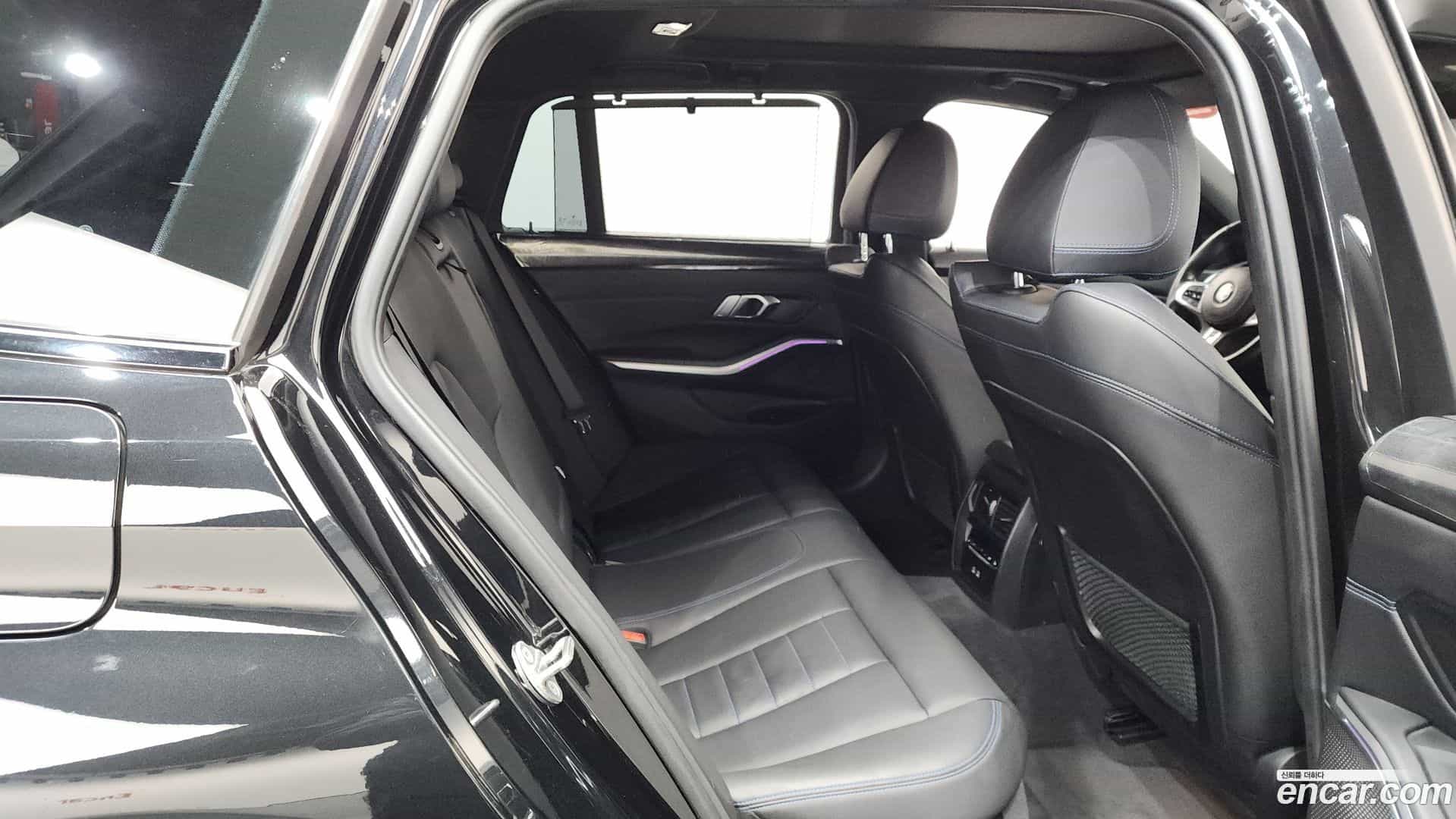 3-Series BMW 2022.6-OPTION-016