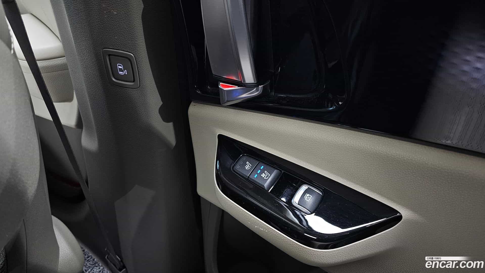 Canival Kia 2021.6-OPTION-022