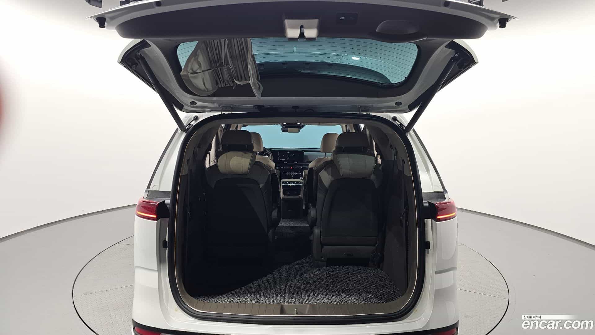 Canival Kia 2021.6-OPTION-024