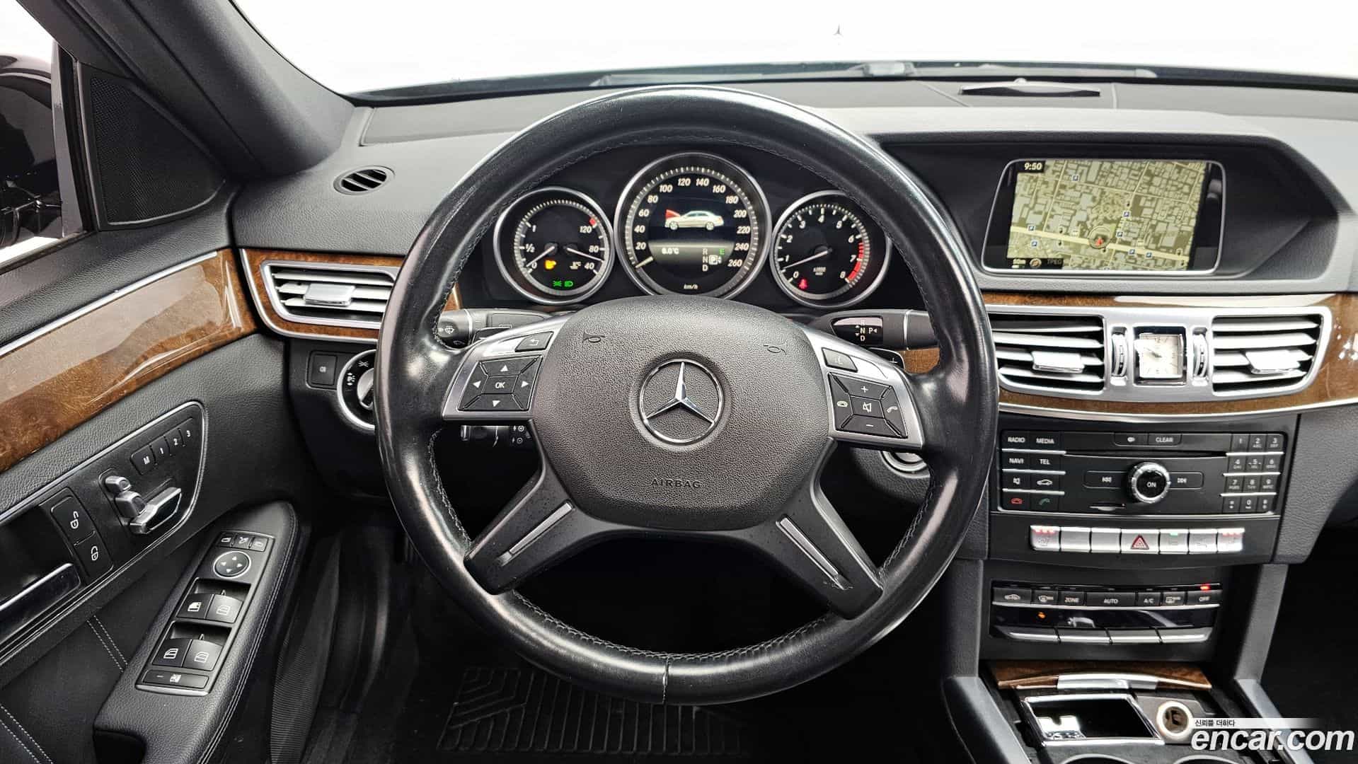 E-Class Mercedes-Benz 2016.0-OPTION-017