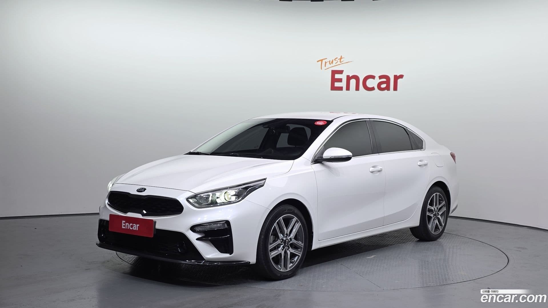 Main__Slider__Photo:K3 Kia 2019.8-0