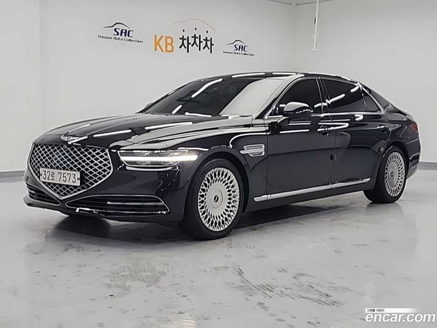 G90 Genesis 2019.1-OUTER-003