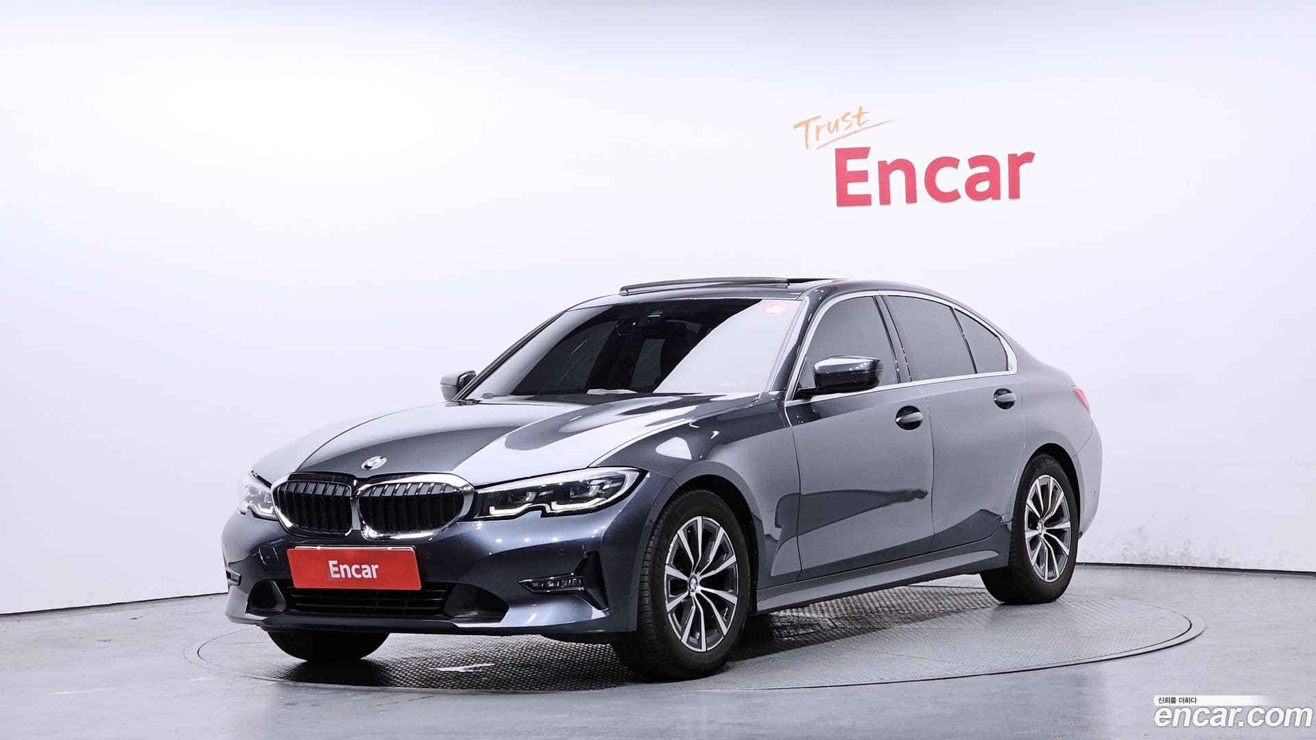 Main__Slider__Photo:3-Series BMW 2019.11-0