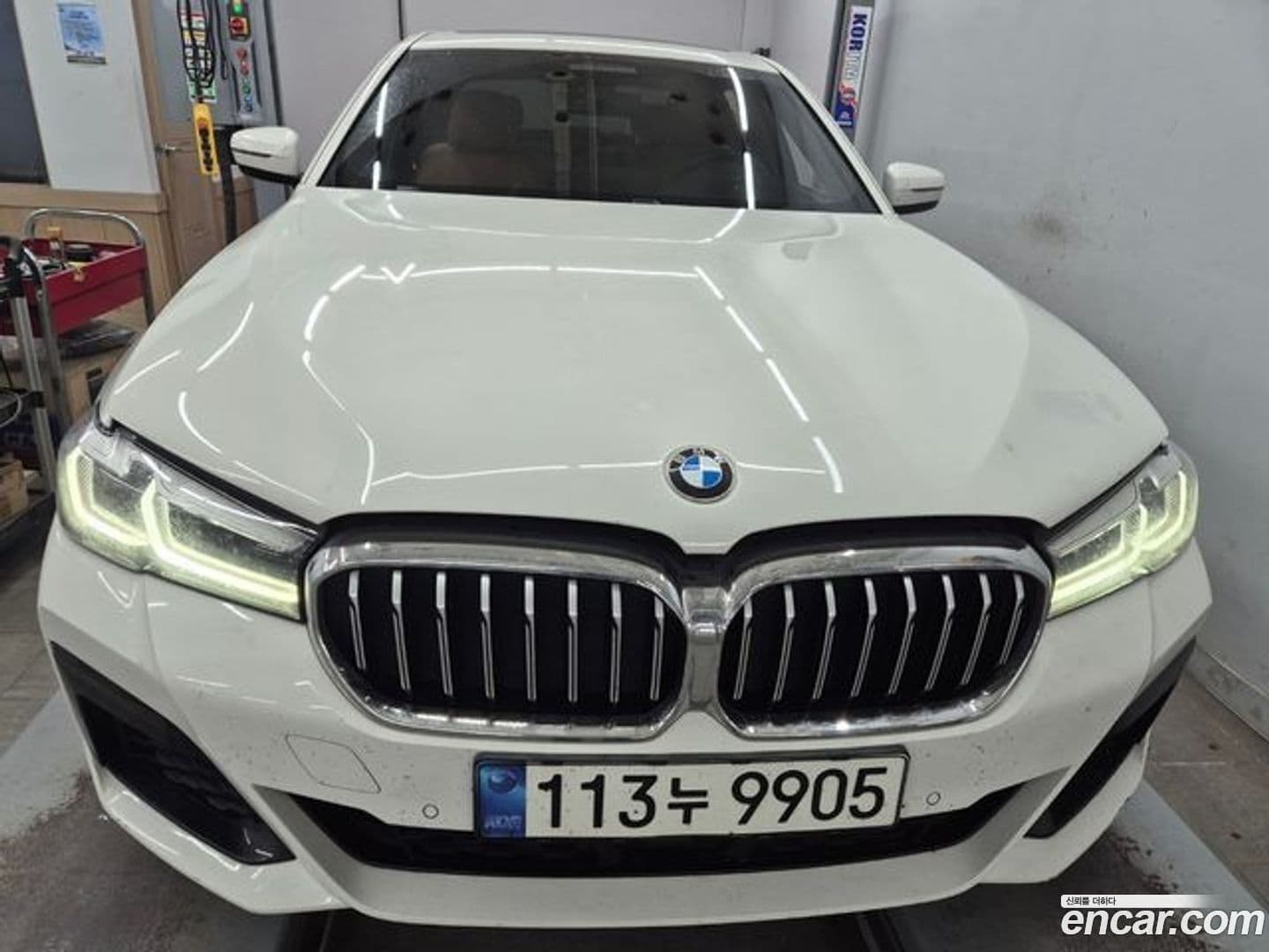 Main__Slider__Photo:5-Series BMW 2021.0-0