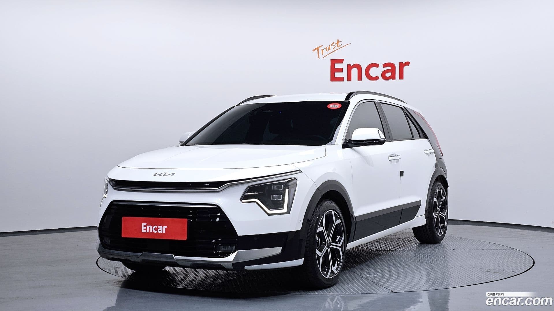 Main__Slider__Photo:Niro Kia 2024.5-0